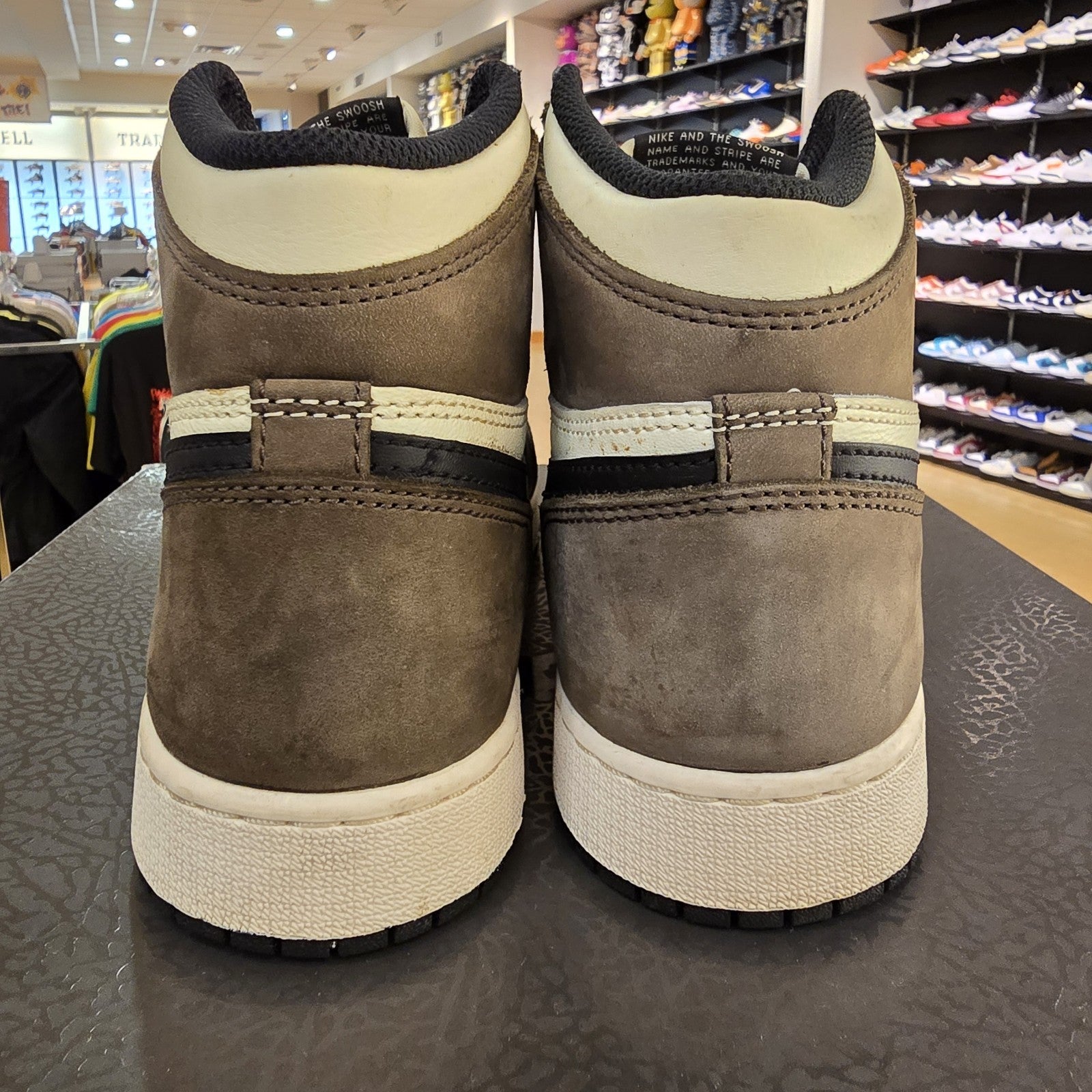 Size 7Y - Jordan 1 Retro OG High Dark Mocha GS