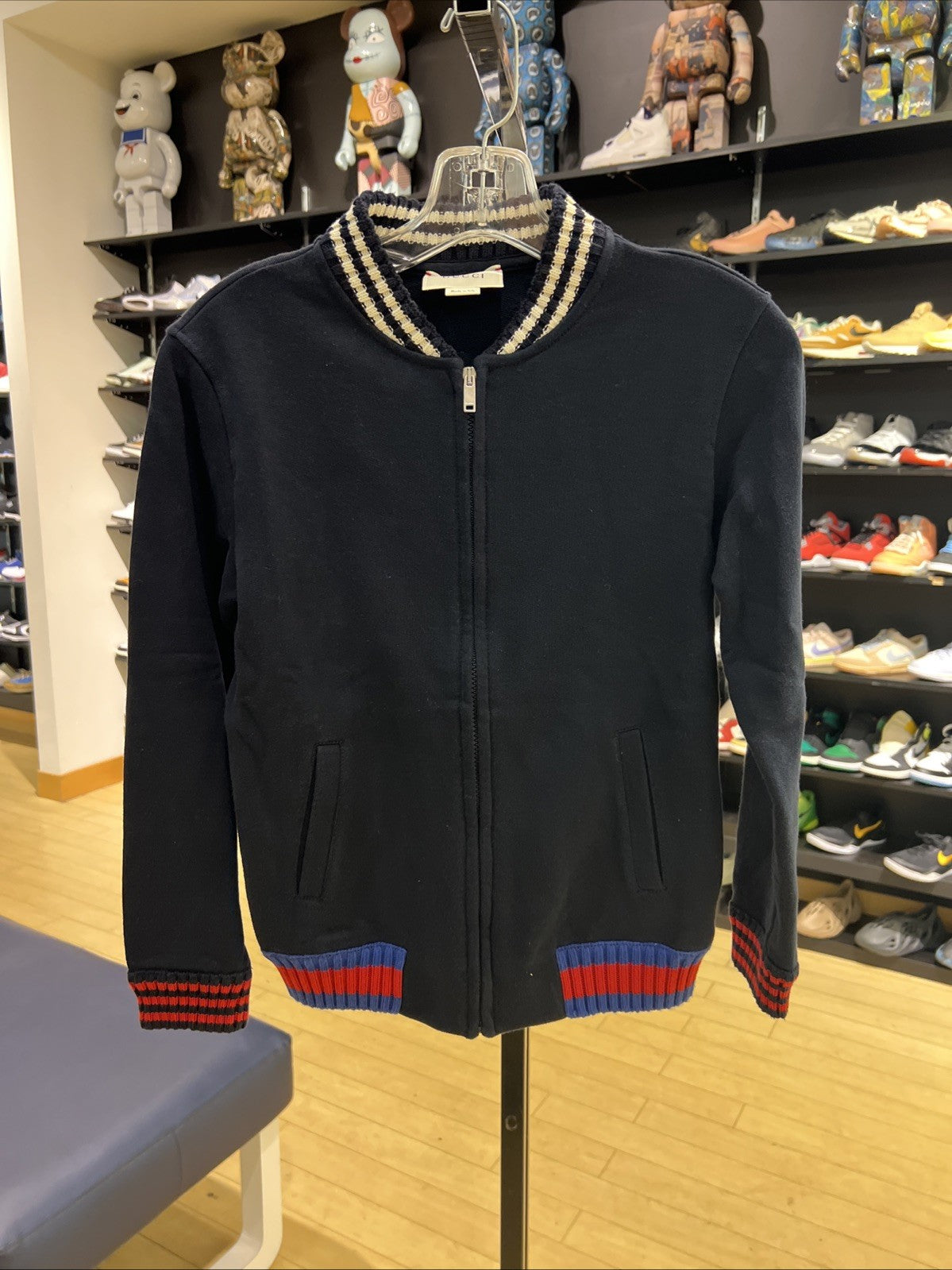 GUCCI SWEAT SUIT KIDS SZ 10