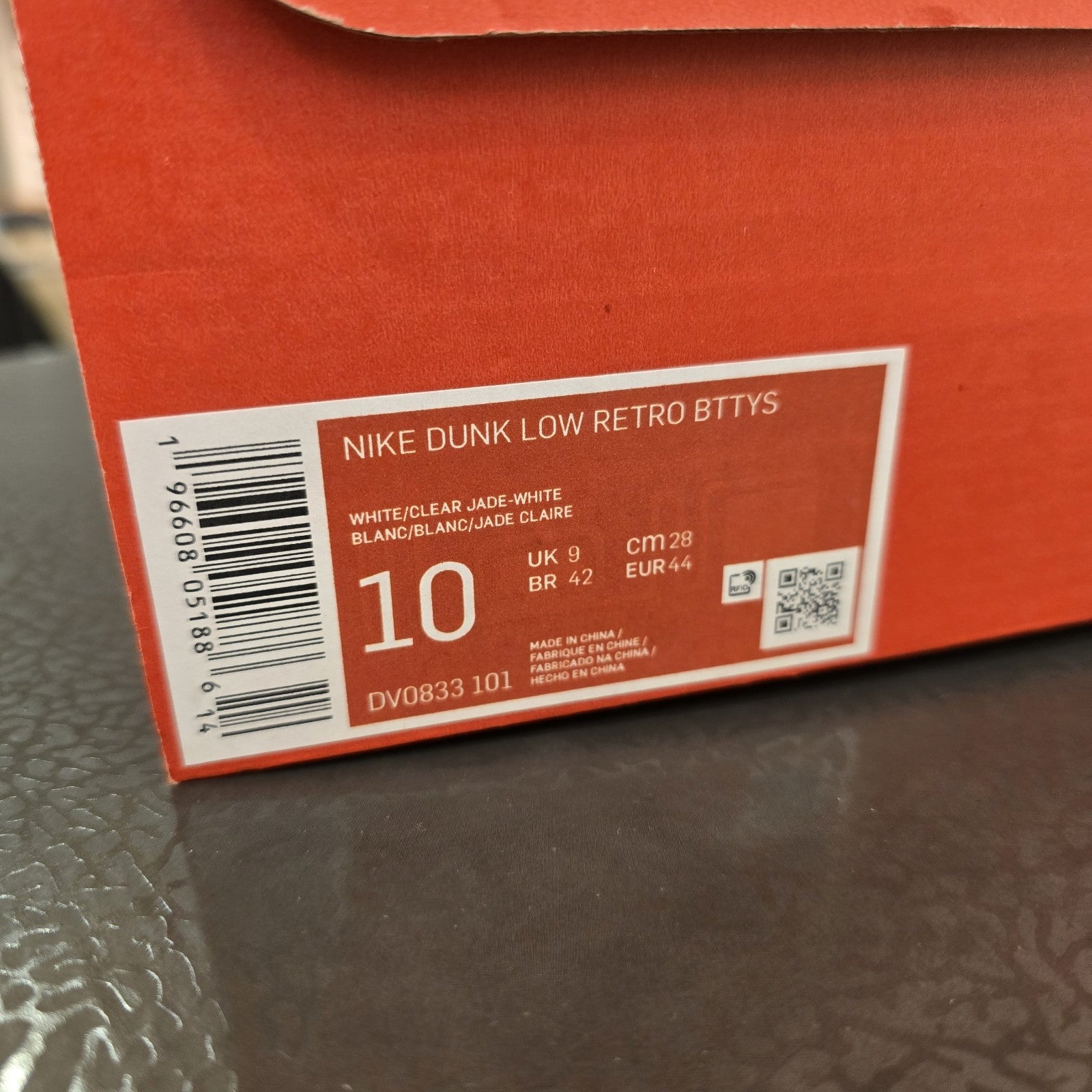 Size 10 - Nike Dunk Low Clear Jade 2023 DV0833-101