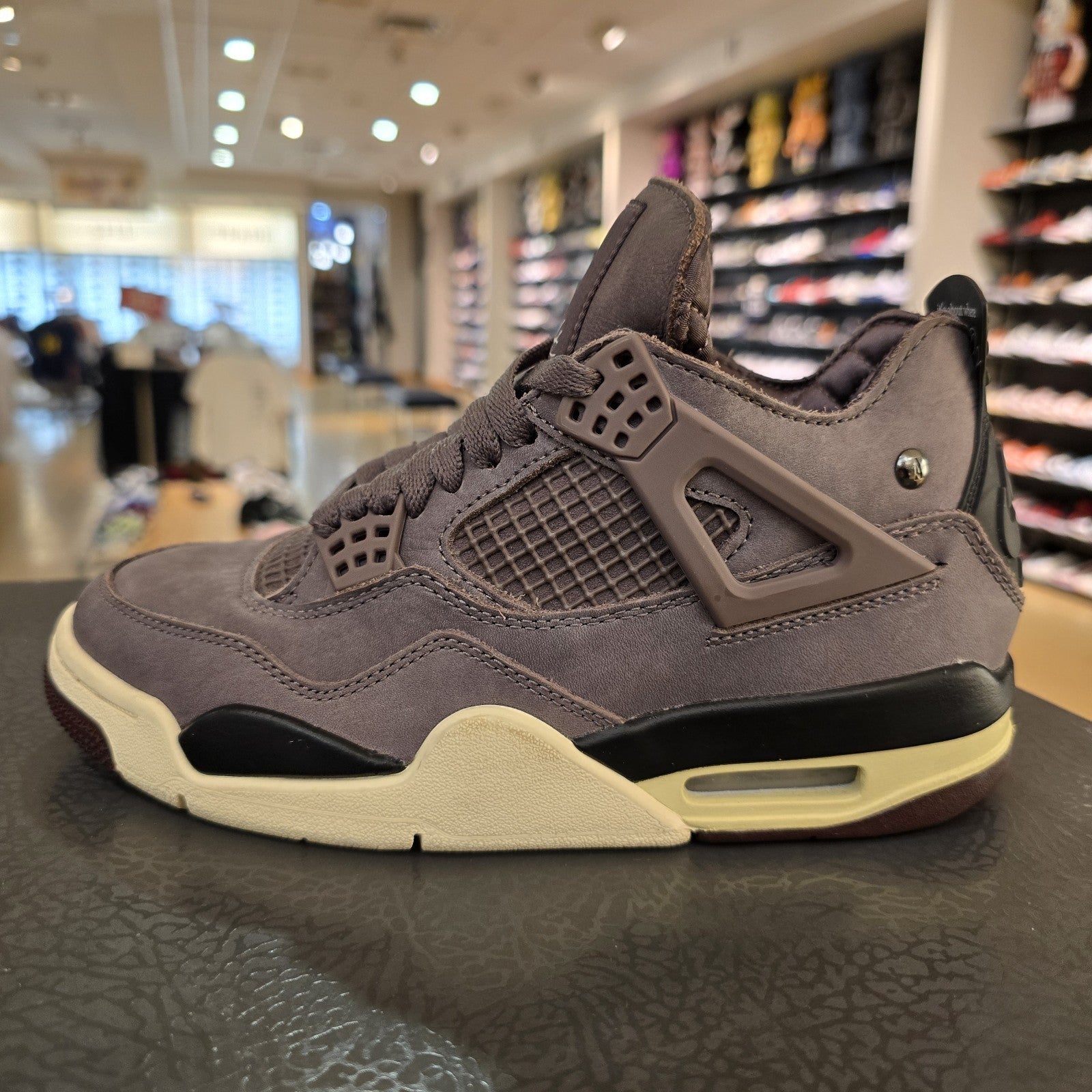 Size 4.5 - Jordan 4 Retro x A Ma Maniere Mid Violet Ore
