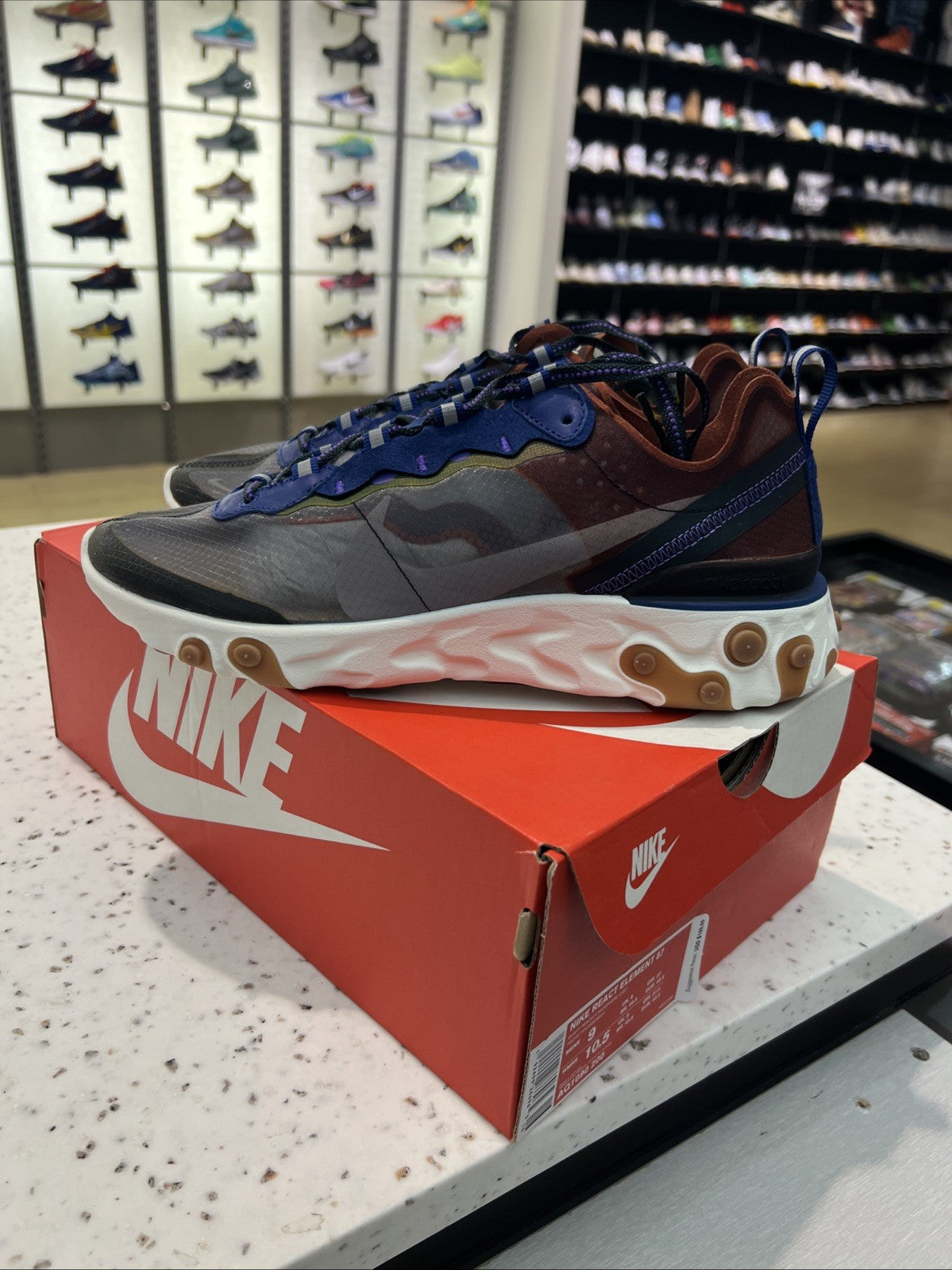 Nike React Element 87 Dusty Peach/Atmosphere Grey Sz 9