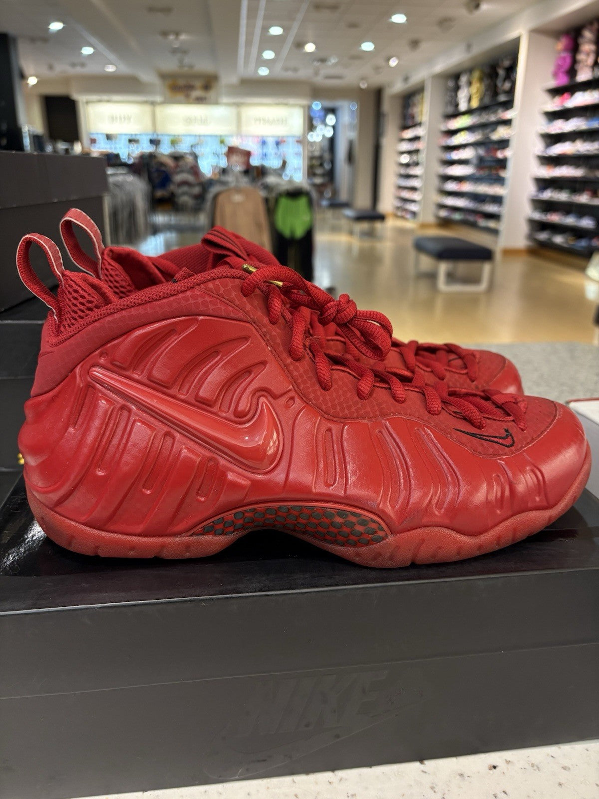 Nike Air Foamposite Pro Red October Size 9.5 USED