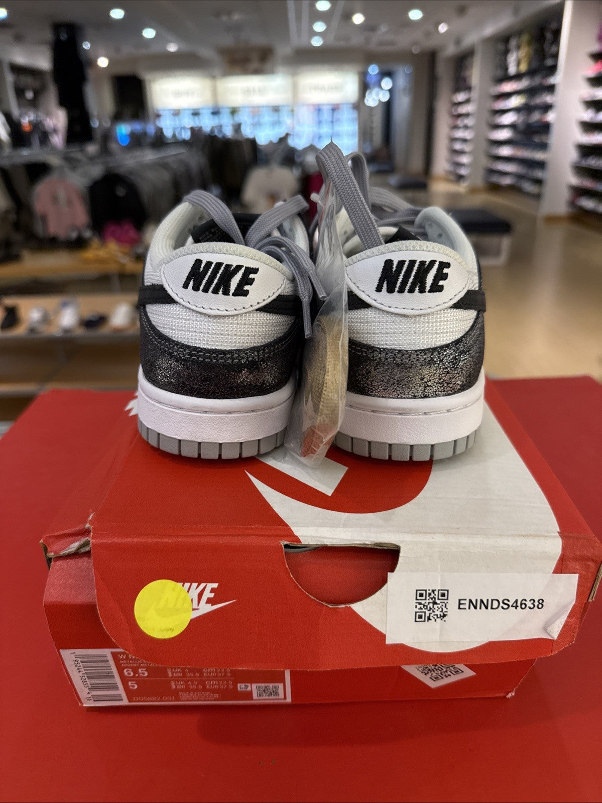 Size 6.5 - Nike Dunk Low Golden Gals W