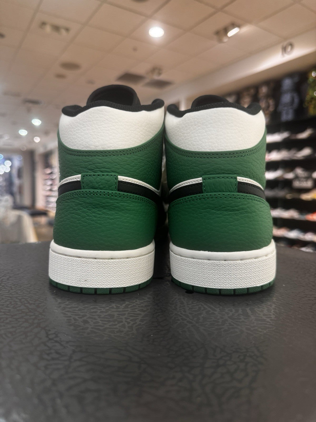 Air Jordan 1 Mid Pine Green Size 12