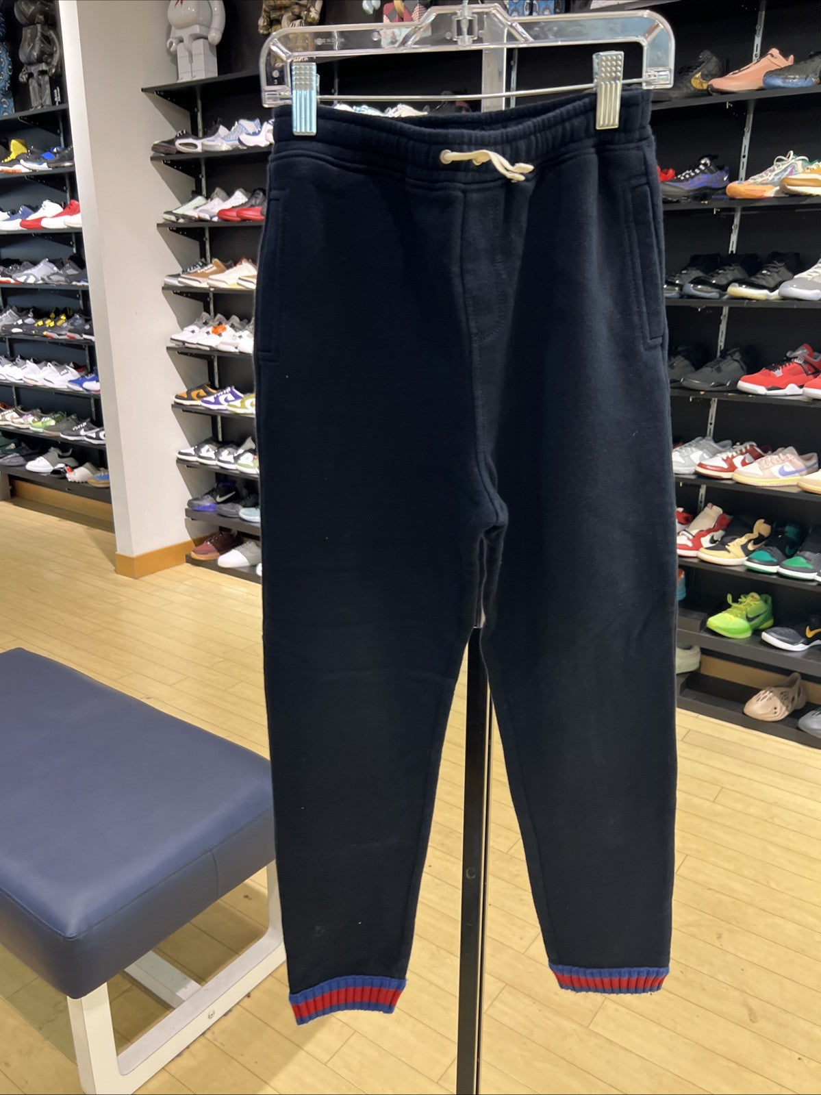 GUCCI SWEAT SUIT KIDS SZ 10