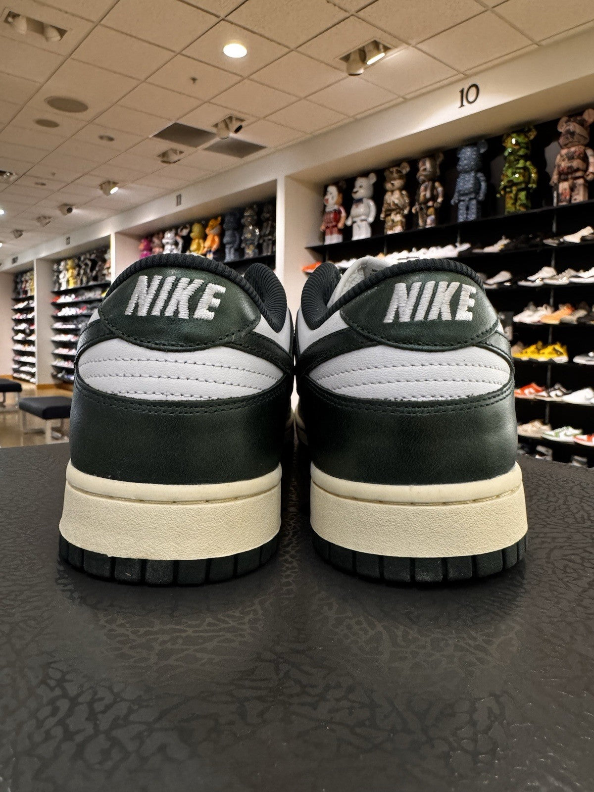 Nike Dunk Low Vintage Green Womens Size 13.5/12M