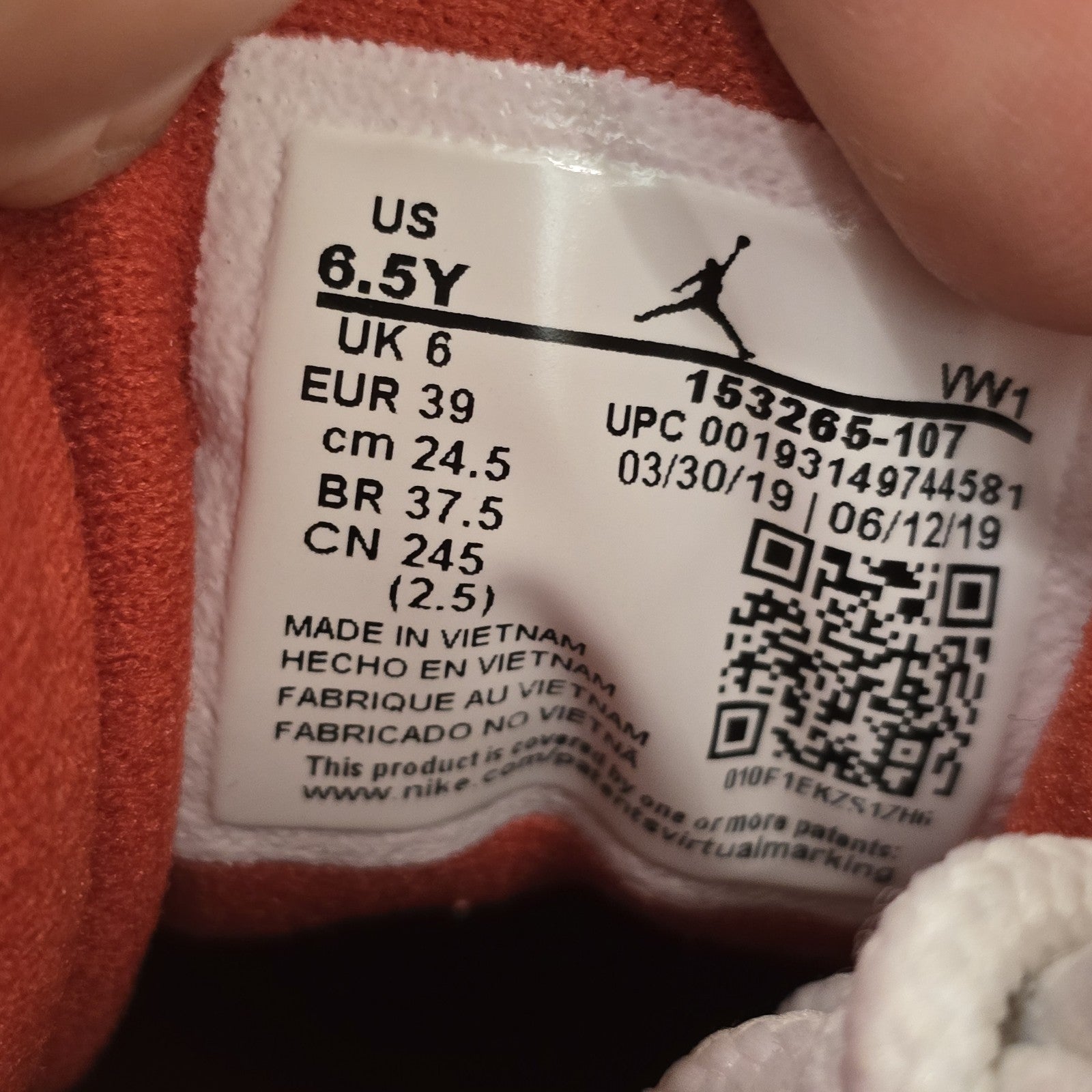 Size 6.5Y (GS) - Jordan 12 Retro Mid FIBA