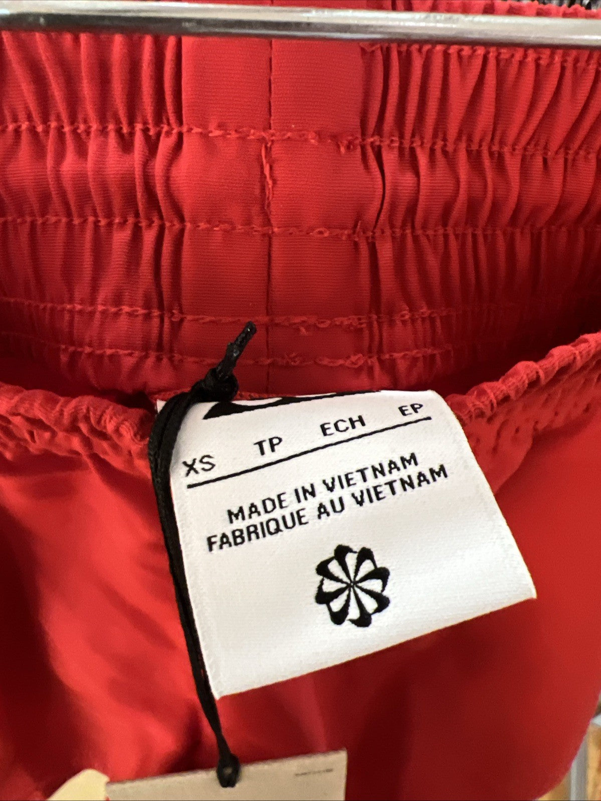 NIKE ACG Woven Trail Hiking Shorts Red Women’s Sz XS