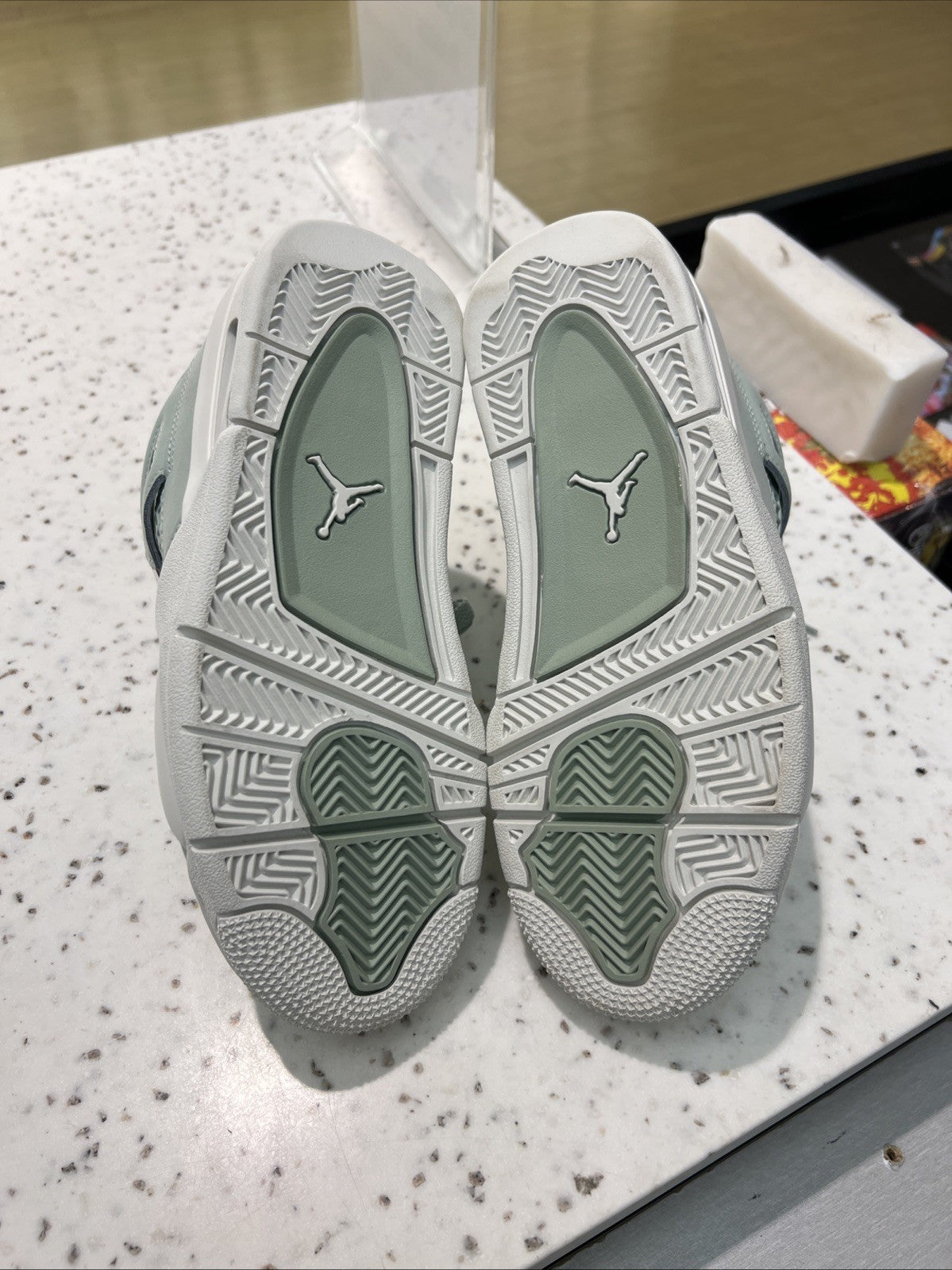 Air Jordan 4 Retro Abundance/Seafoam Womens Sz 5/3.5Y USED NO BOX