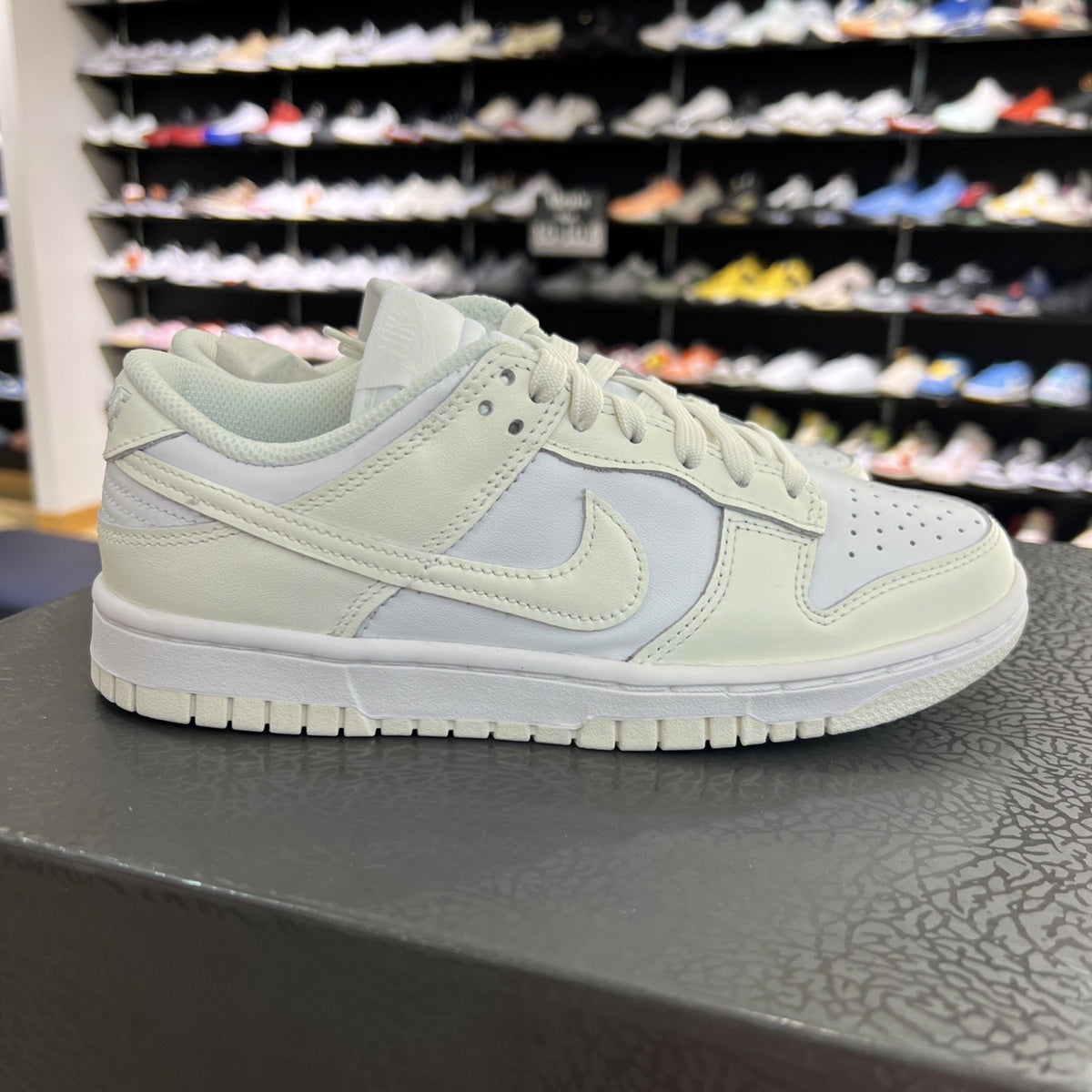 Nike Dunk Low Coconut Milk Women's Sz 6.5