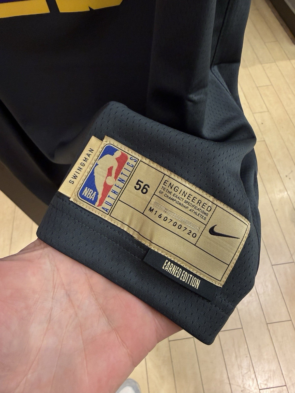 Nike LeBron James Los Angeles Lakers Earned Edition Swingman Jersey Sz XXL