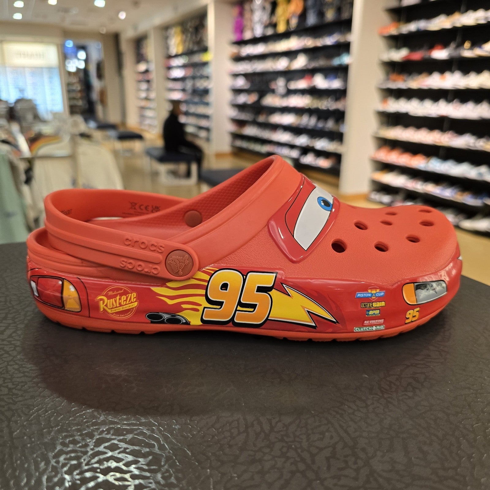 Size 9 - Crocs Classic Clog Lightning McQueen