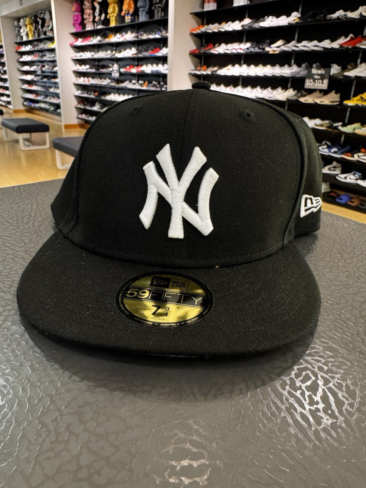New Era MLB Basic 5950 Yankees Hat Black 7 3/4