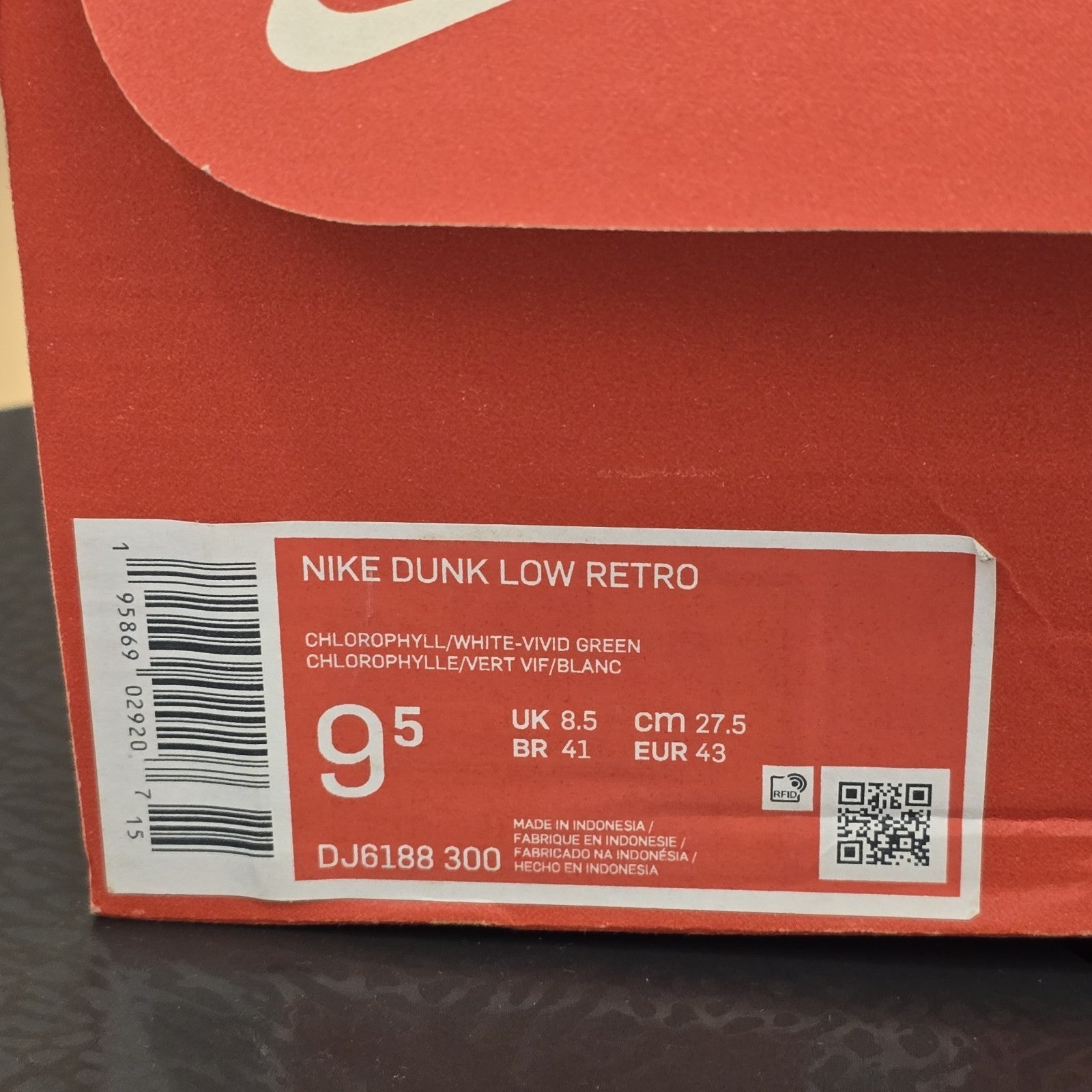 Size 9.5 - Nike Dunk Low Chlorophyll