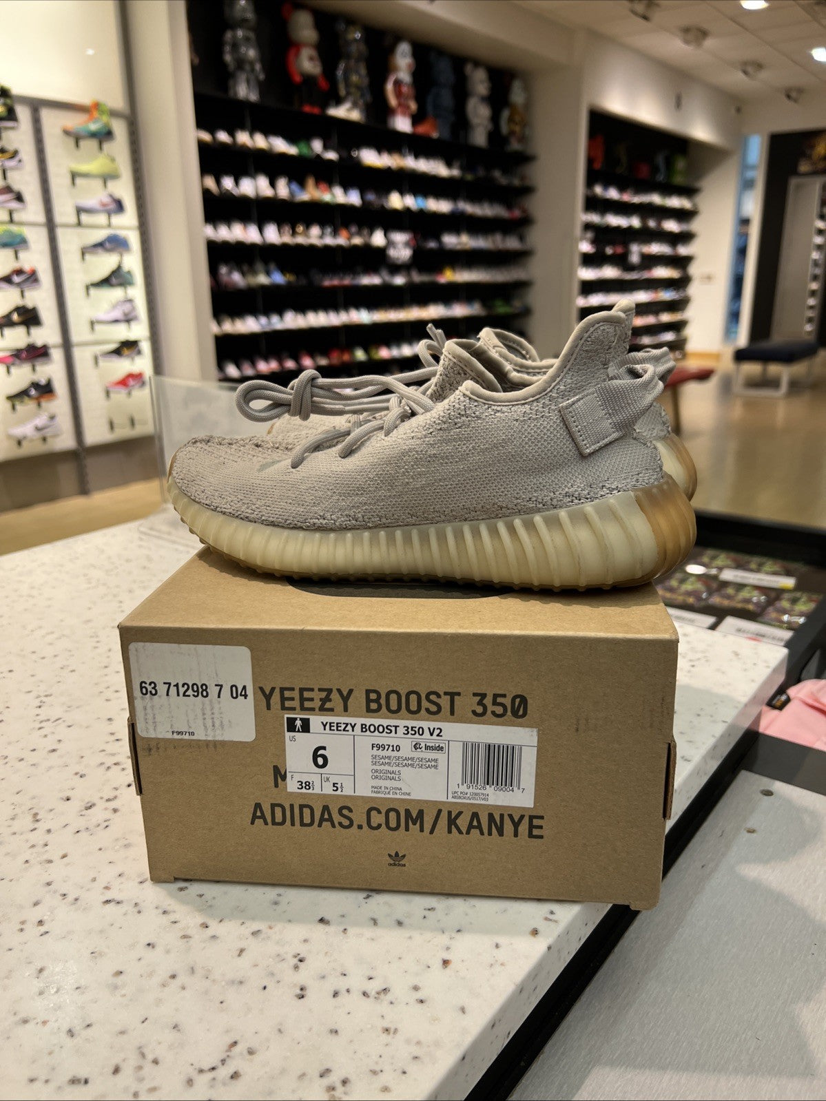 Adidas Yeezy Boost 350 V2 Sesame F99710 Sz 6 USED