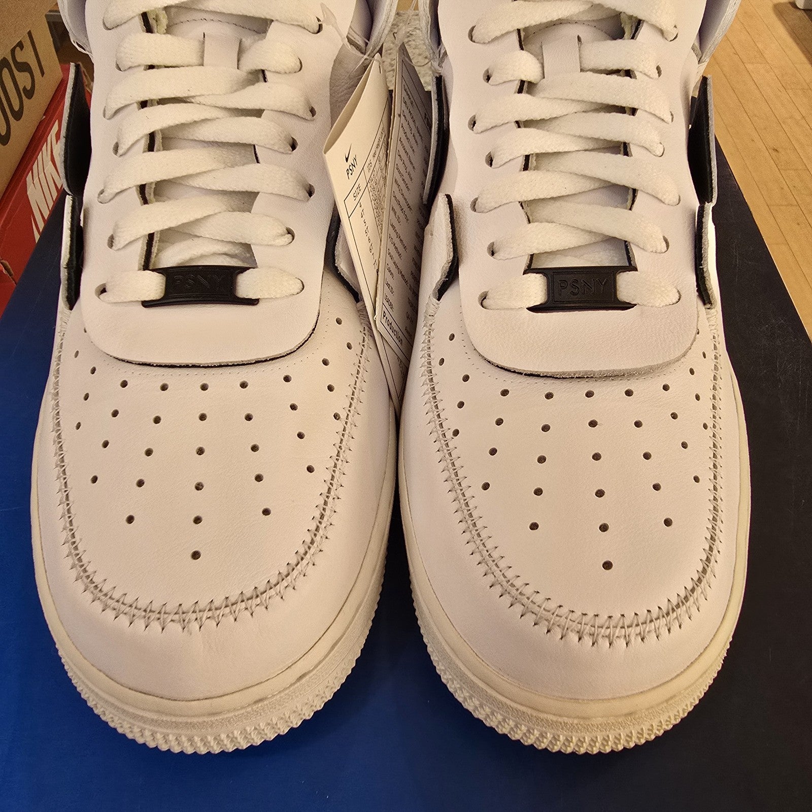 Nike Air Force 1 High PSNY White SZ 10 Yellowed