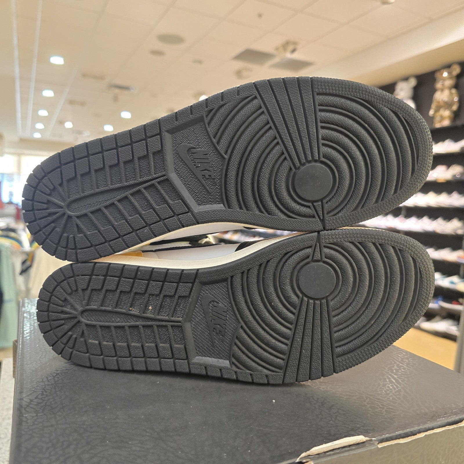 Size 12 - Jordan 1 Retro High OG Volt