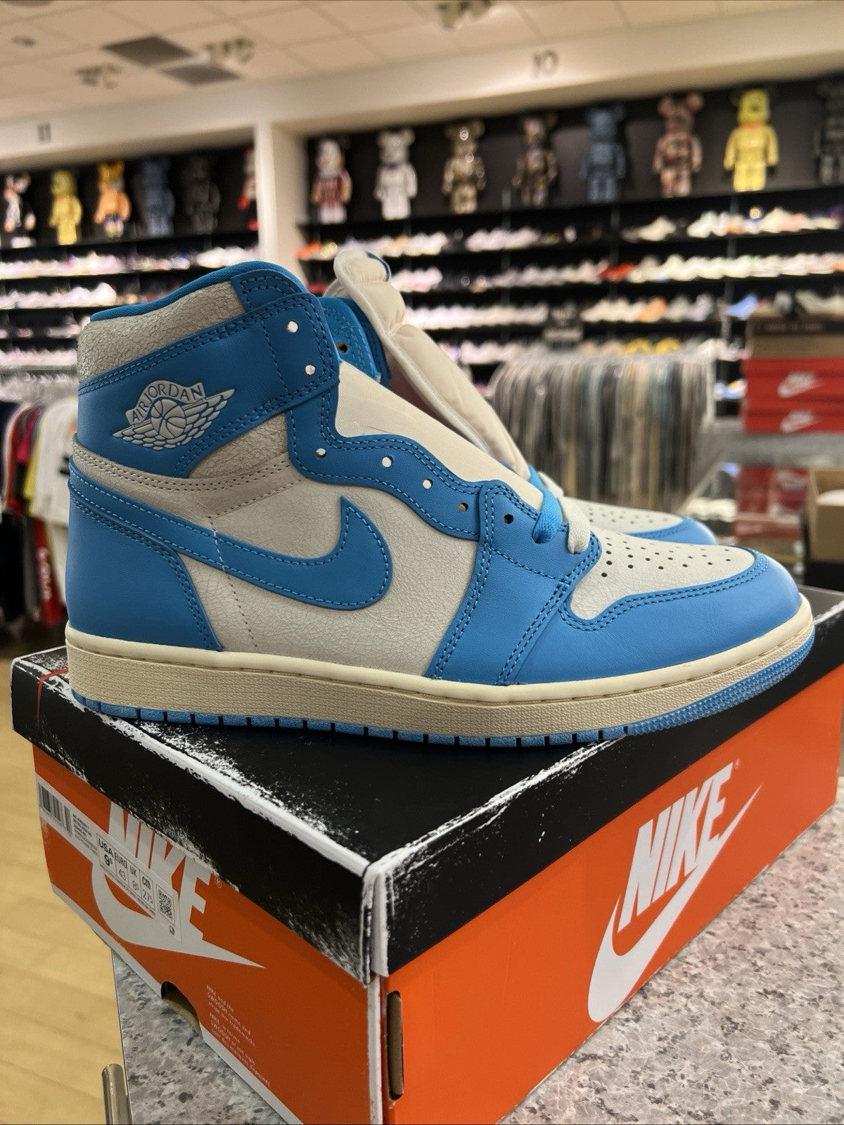 Air Jordan 1 Retro High OG UNC Reimagined Size 9.5