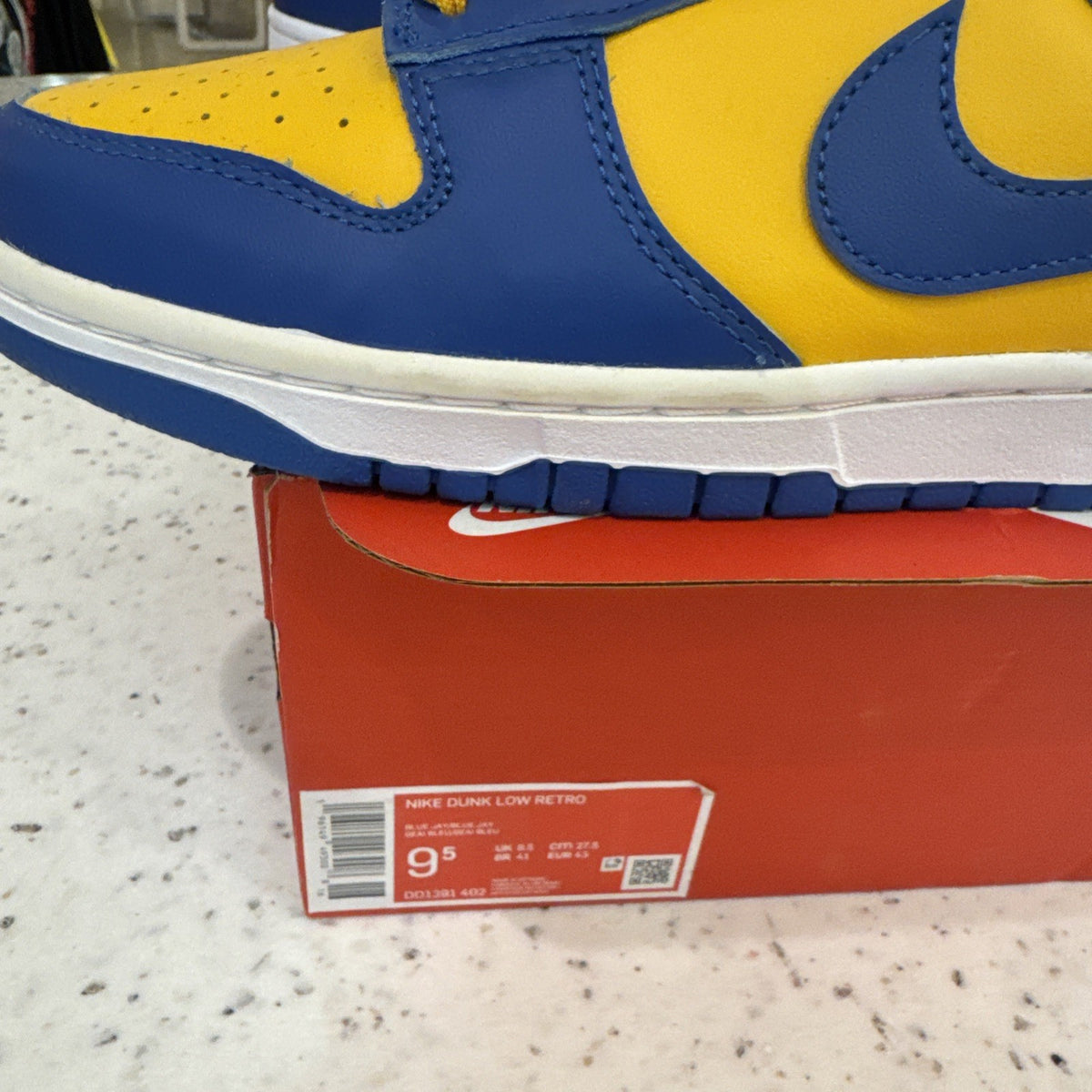 NEW AUTHENTIC NIKE DUNK LOW RETRO "UCLA" US MEN'S 9.5