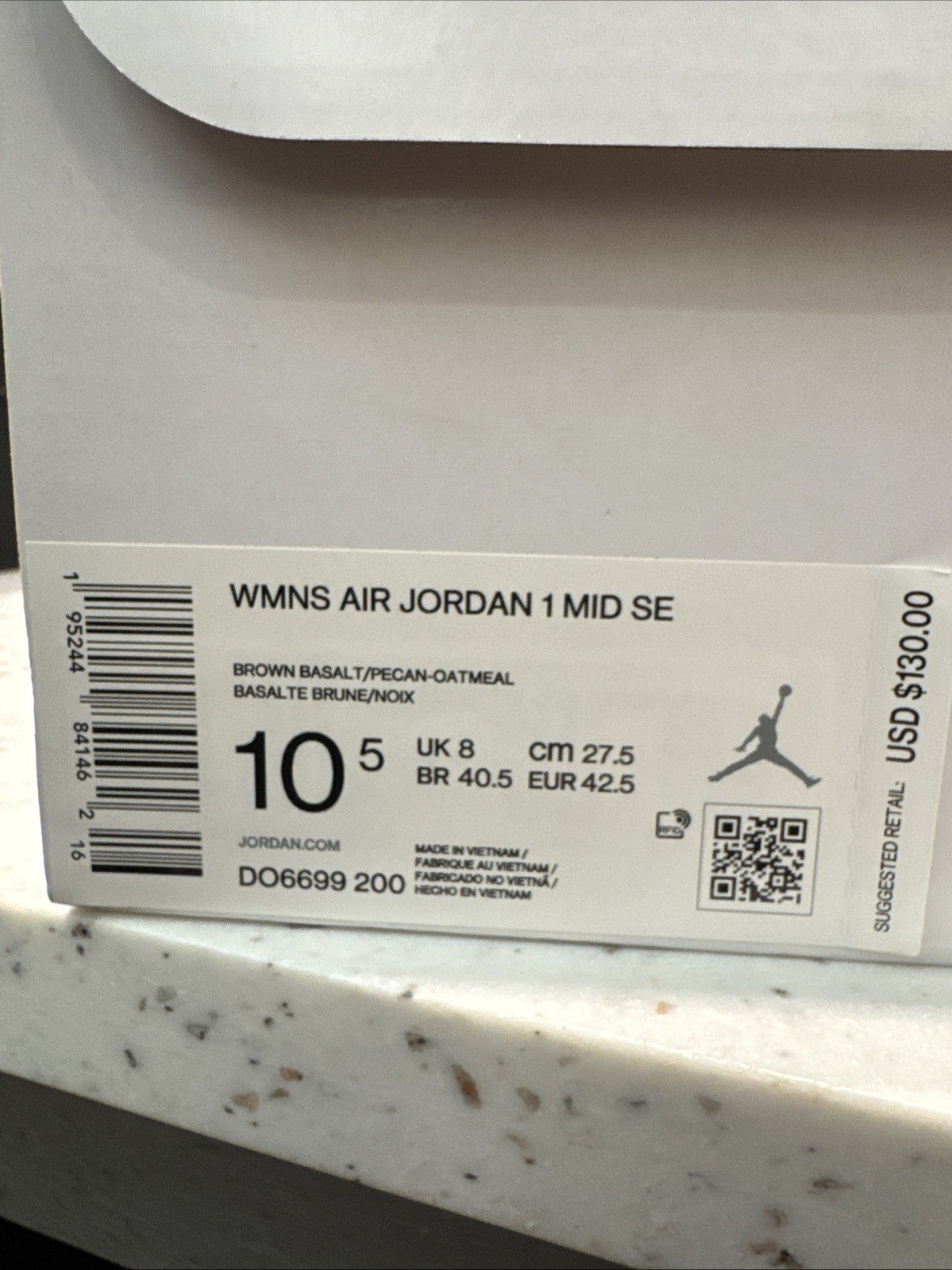 Air Jordan 1 Mid Se Brown Basalt Oatmeal Womens Size 10.5