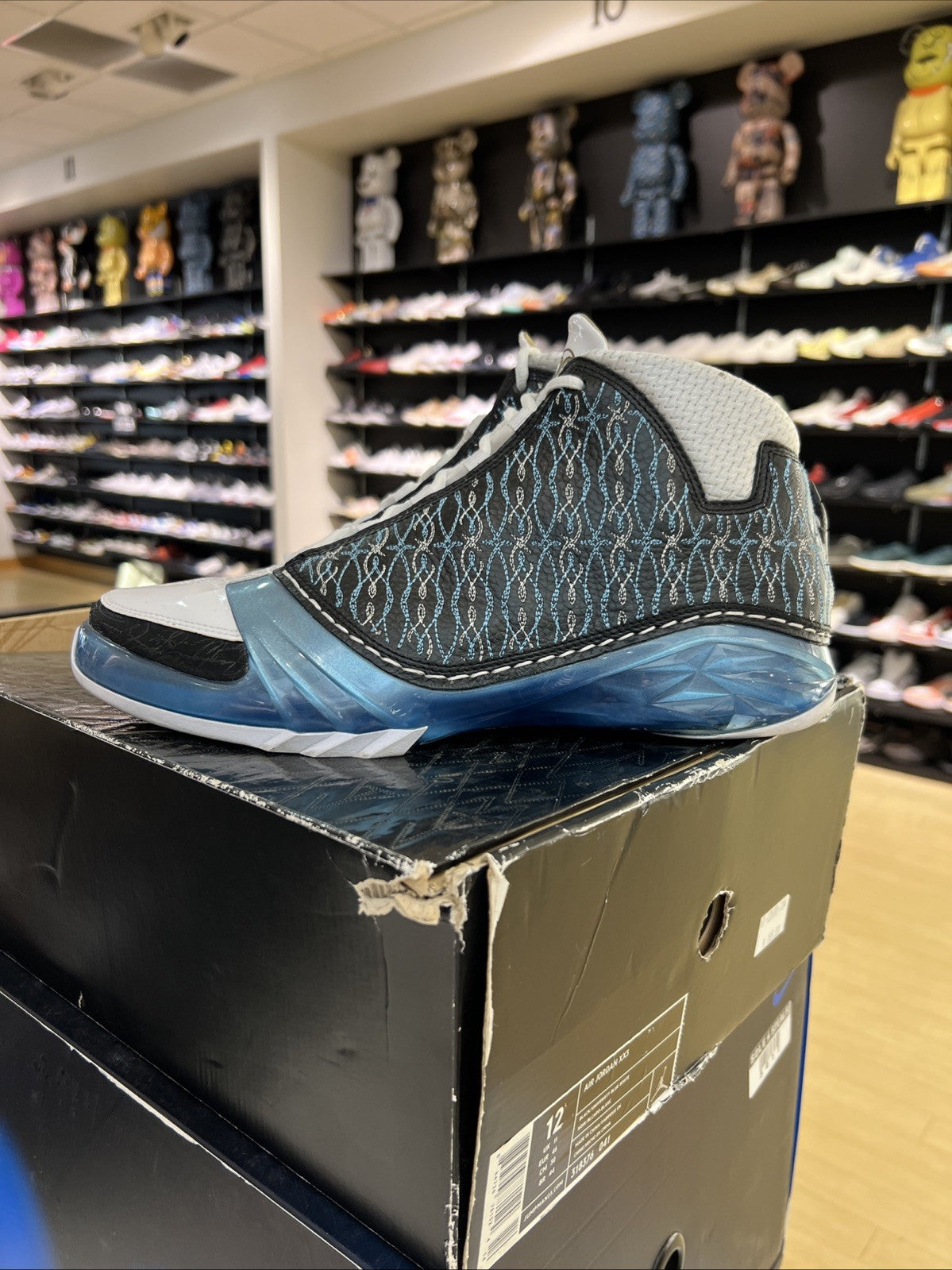 Nike Air Jordan 23 Black/University Blue/White Sz 12 USED