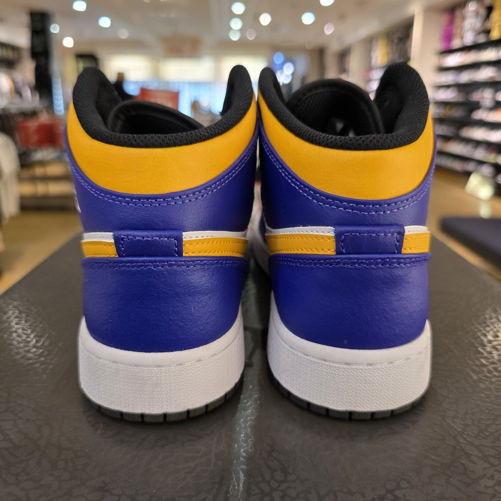 Size 7 (GS) - Jordan 1 Mid Lakers 2022 - DQ8423-517