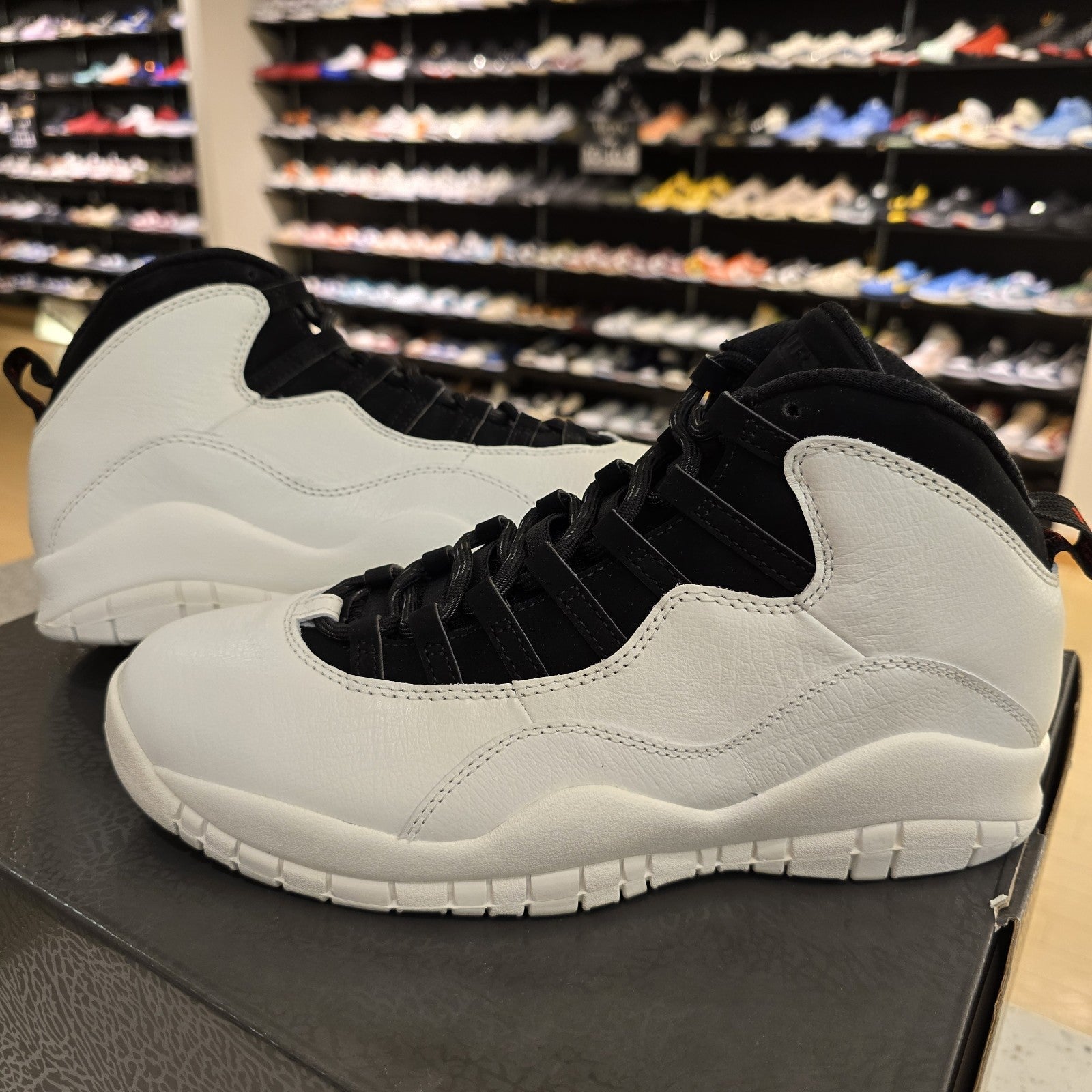 Size 10 - Air Jordan 10 Retro I'm Back 310805-104