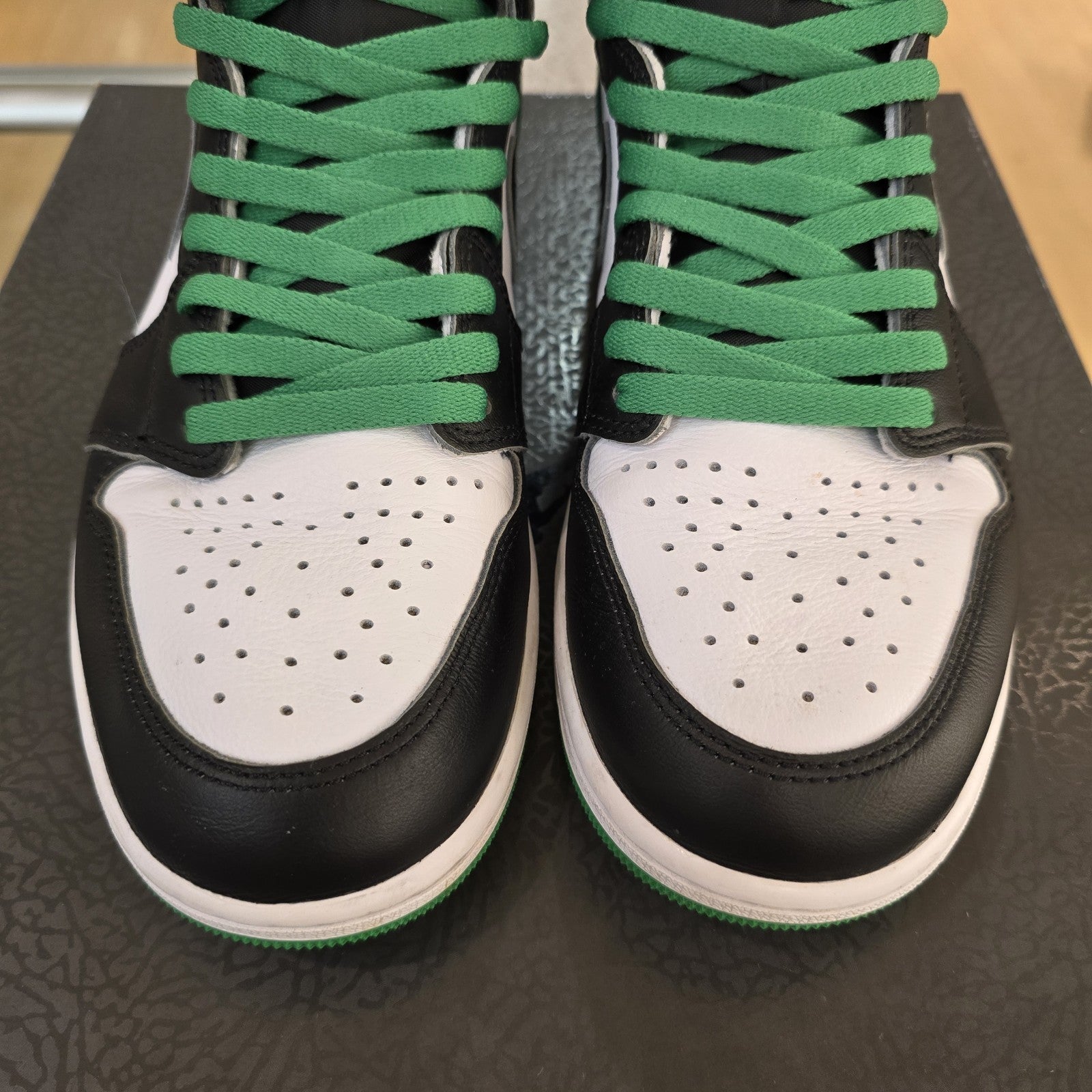 Size 10 - Air Jordan 1 Retro OG High Lucky Green
