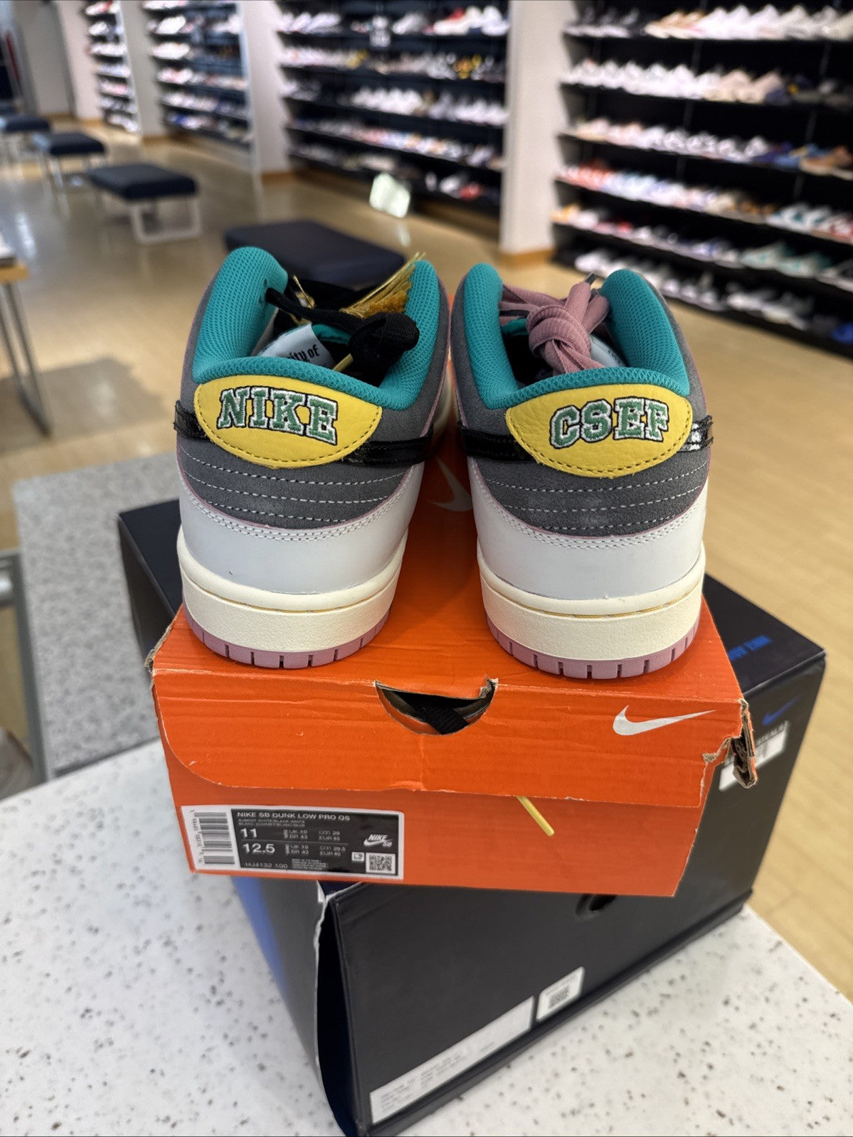 CSEF x Nike Dunk Low SB 'White Clear Emerald (HJ4132-100) Size 11