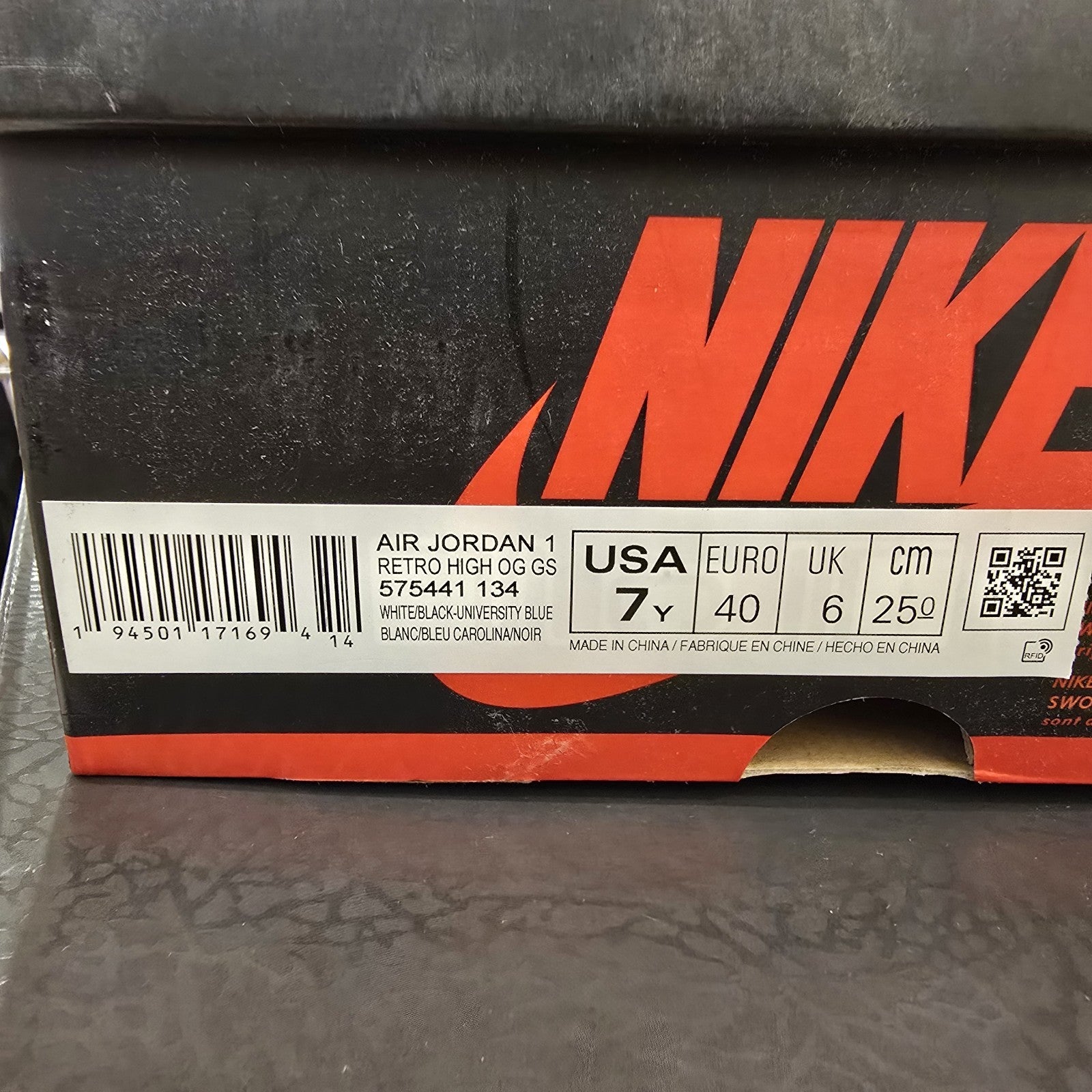 Size 7Y - Jordan 1 Retro OG High University Blue