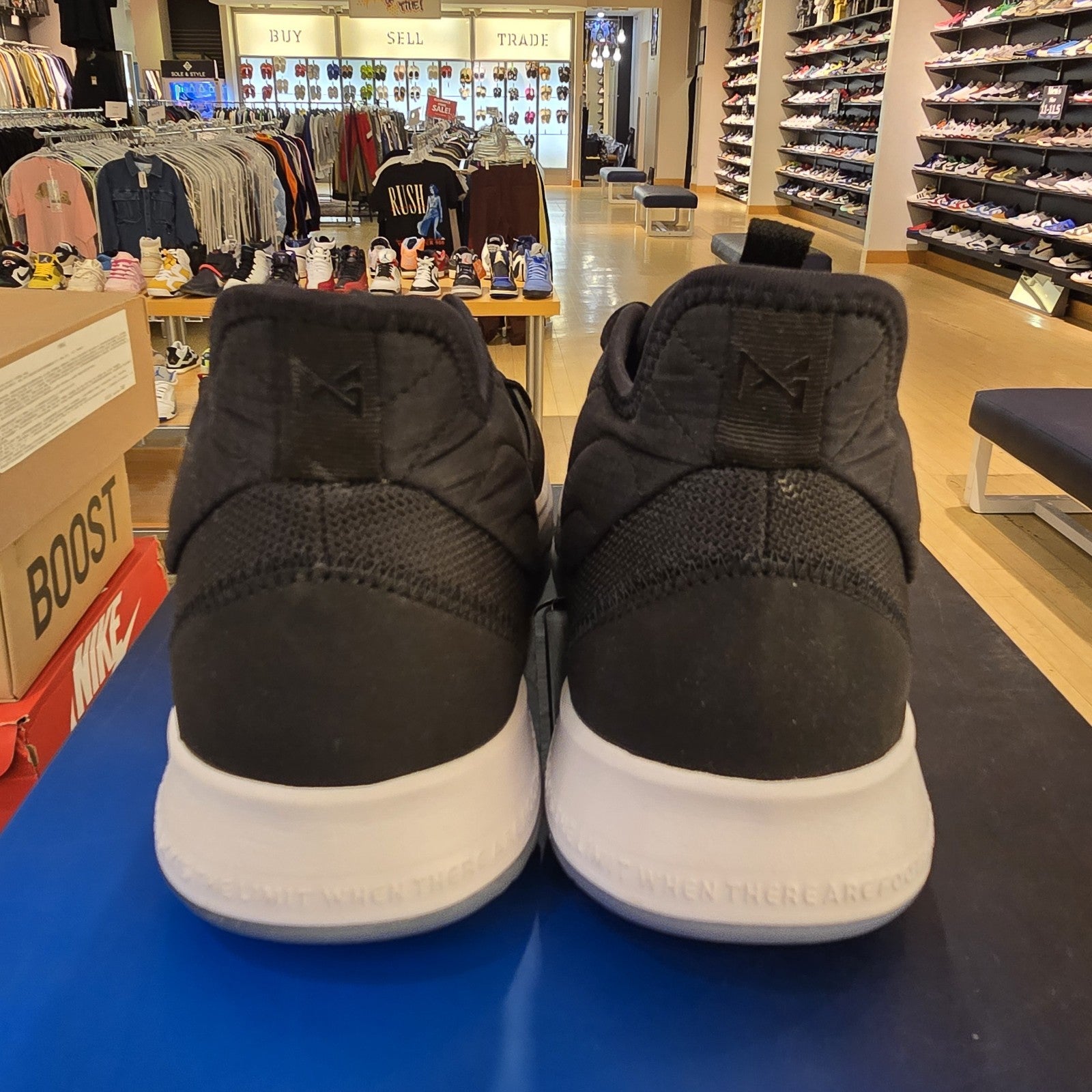 Nike PG 3 Black White SZ 12 Yellowed