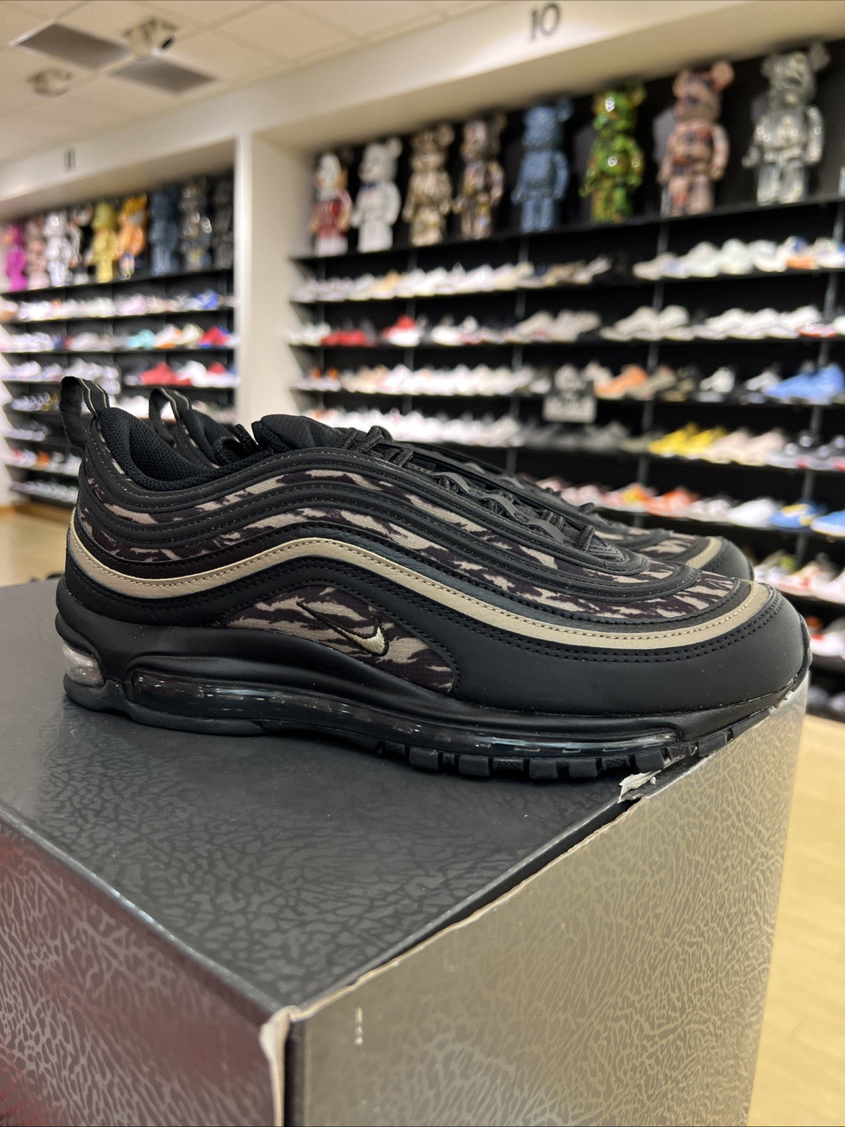 Nike Air Max 97 Tiger Camo Black Khaki Velvet Brown Sz 9