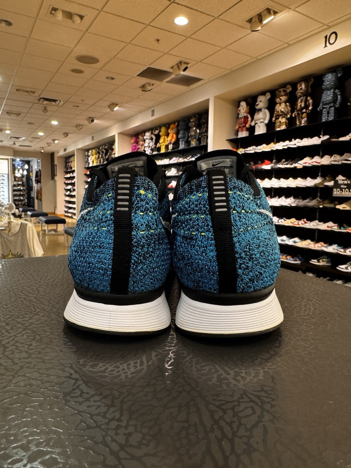 Nike Flyknit Racer Blue Cactus Size 9