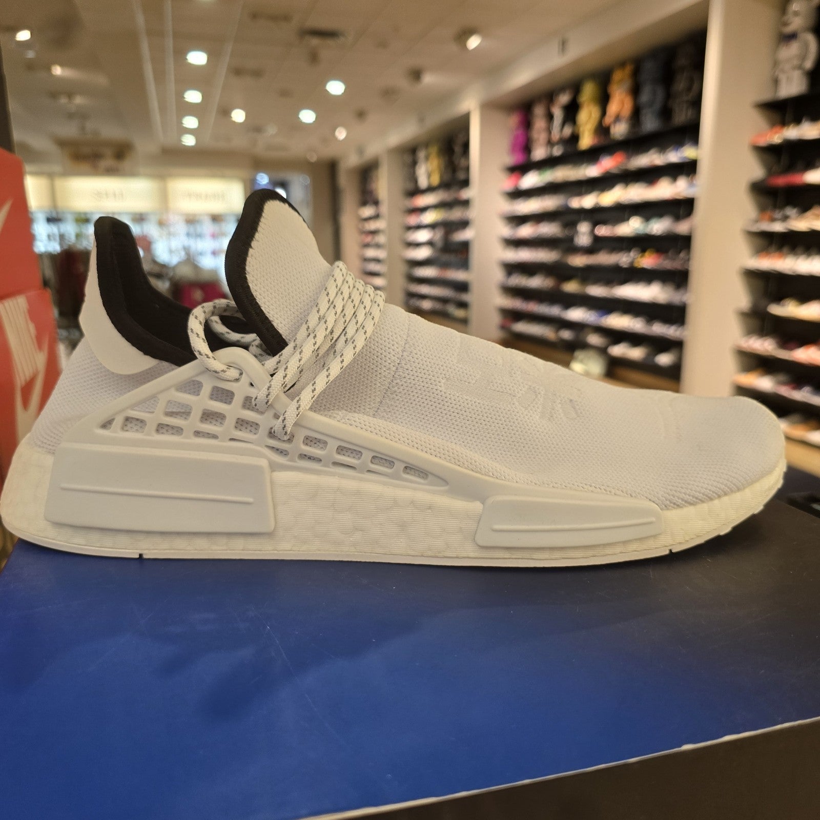 Pharrell x adidas NMD Human Race Core White SZ 12 Yellowed