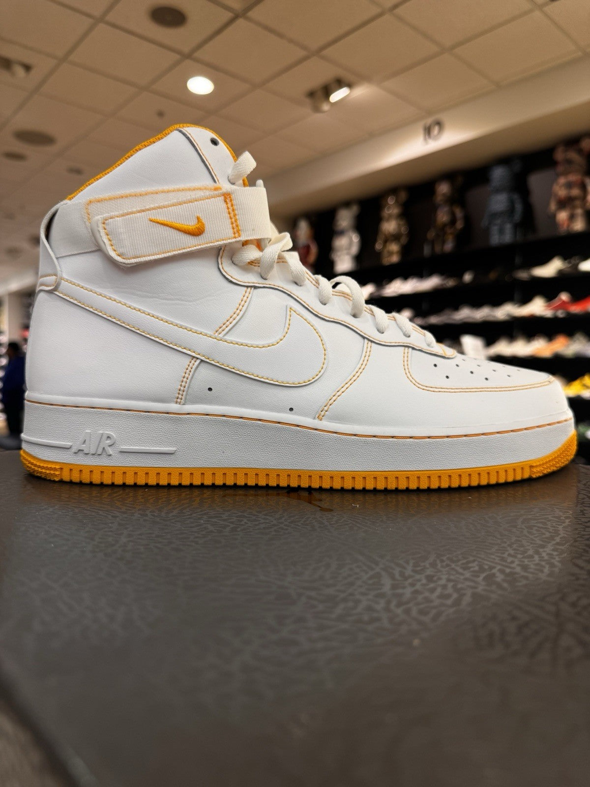 Nike Air Force 1 '07 High Laser Orange Size 13