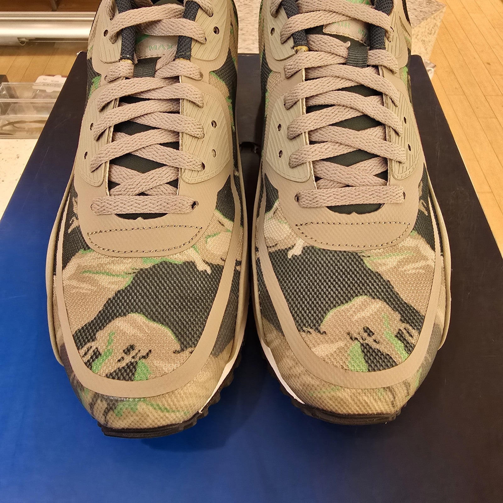 Nike Air Max 90 Prem Tape Green SZ 12