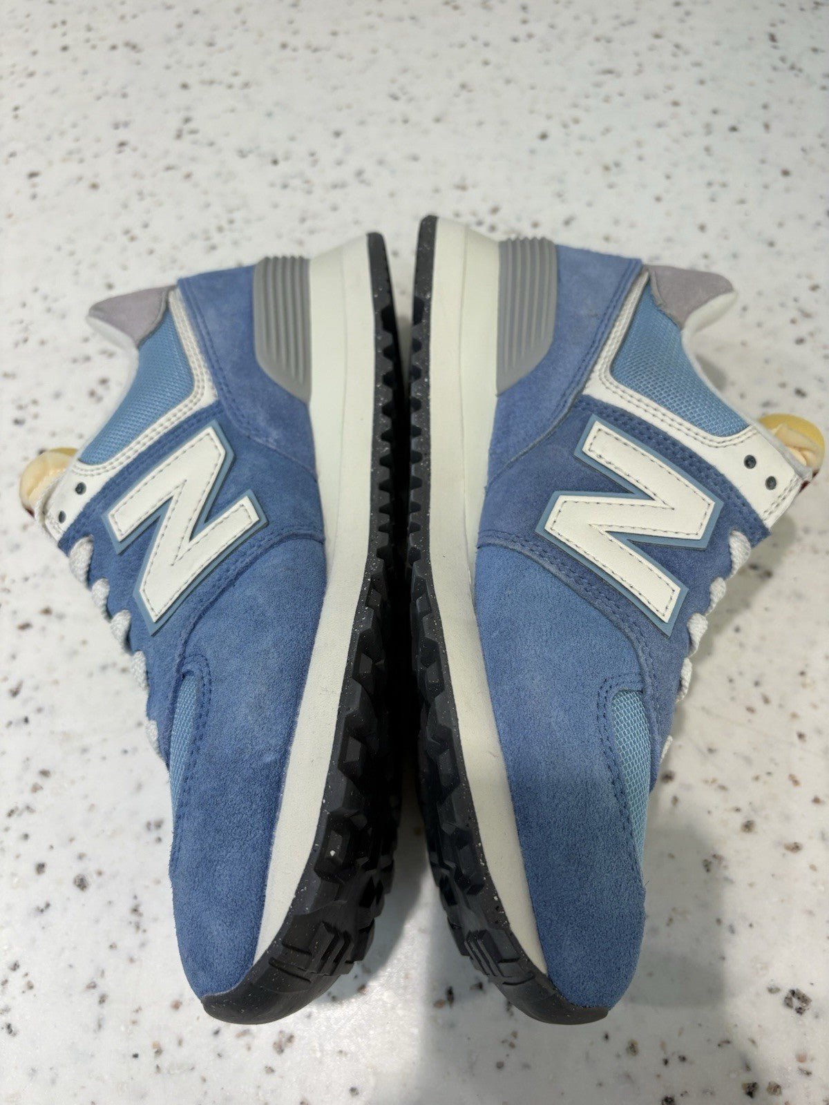 New Balance 574 Blue Laguna Sea Salt Size 5 DEFECT & MISSING BOX