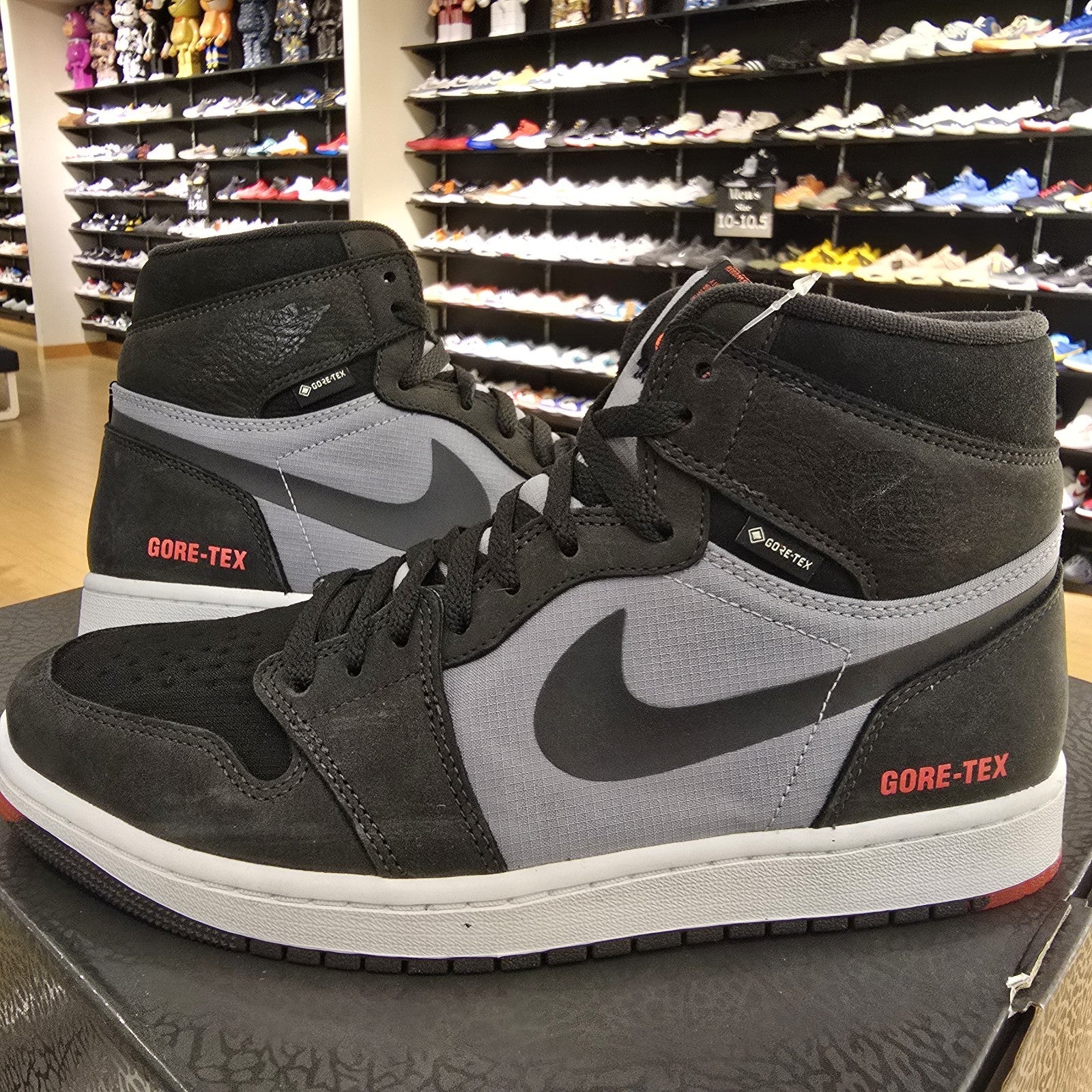 Size 10.5 - Air Jordan 1 Element GORE-TEX High Black Infrared