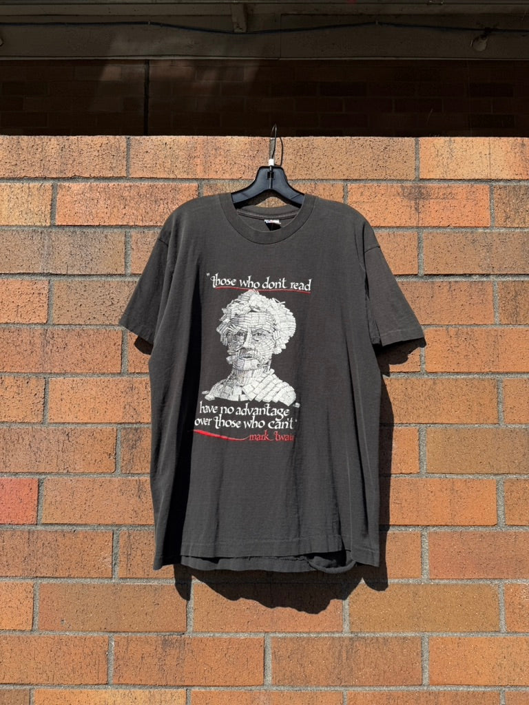 90s Mark Twain Quote Tee Sz L