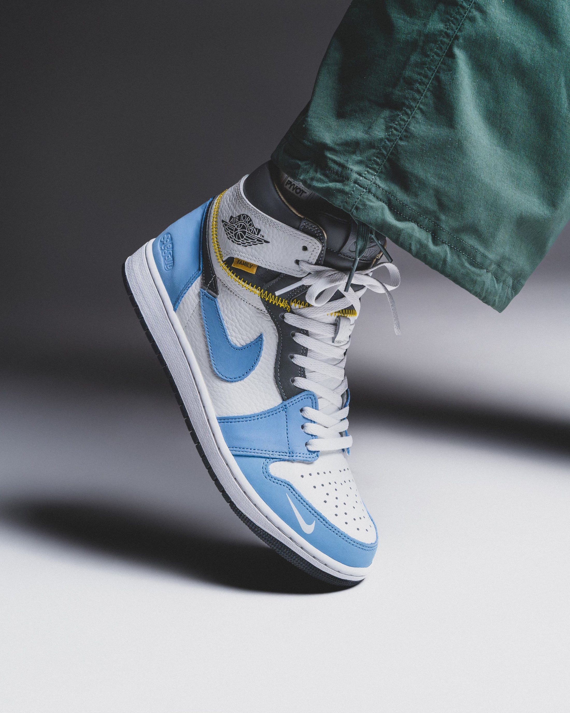 Sole Savy SS1v3 Freestyle Bespoke Jordan 1 Sz 8.5 (CUSTOMS)