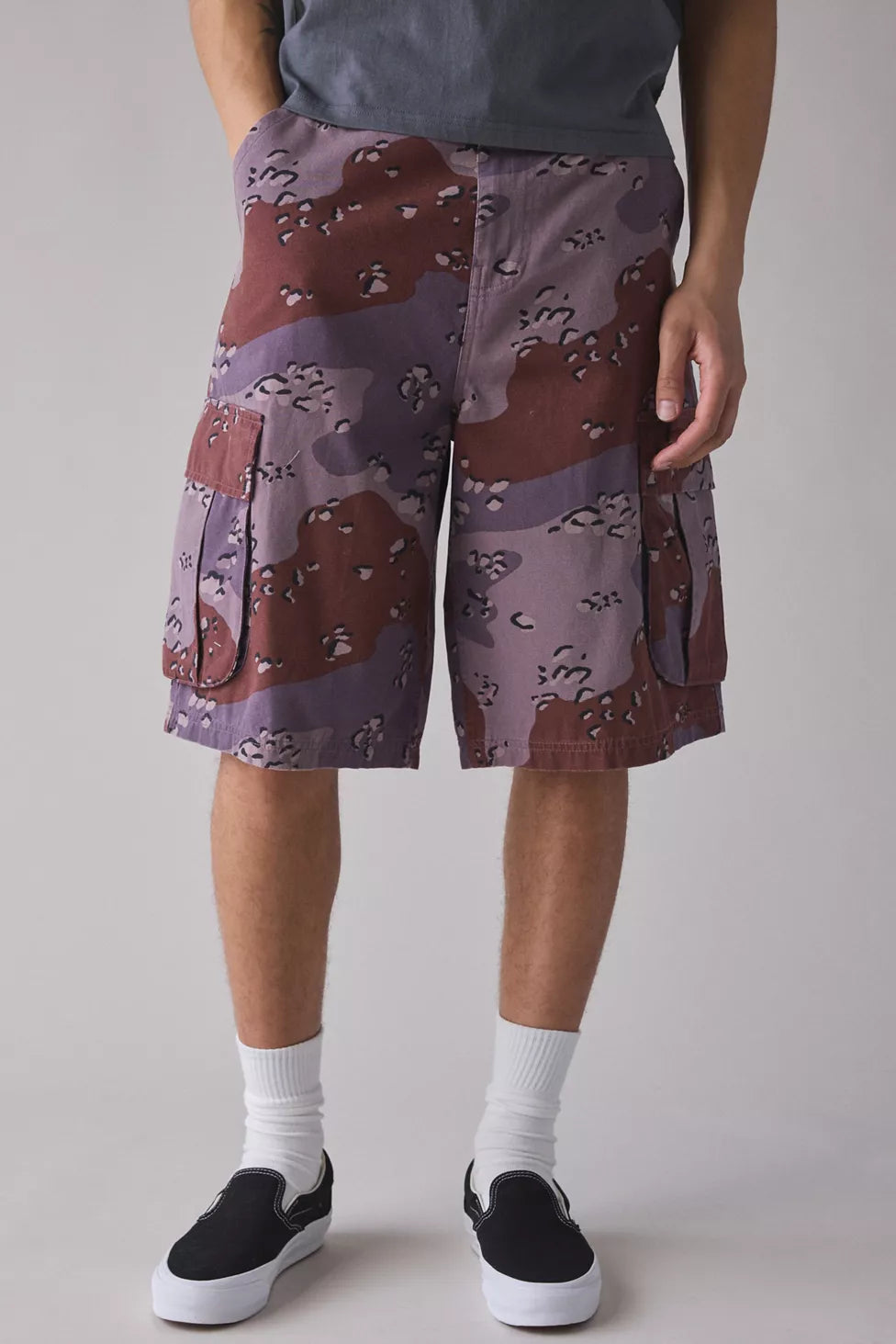 UO BDG Camo Canvas Cargo Shorts Purple Desert Camo Sz 32