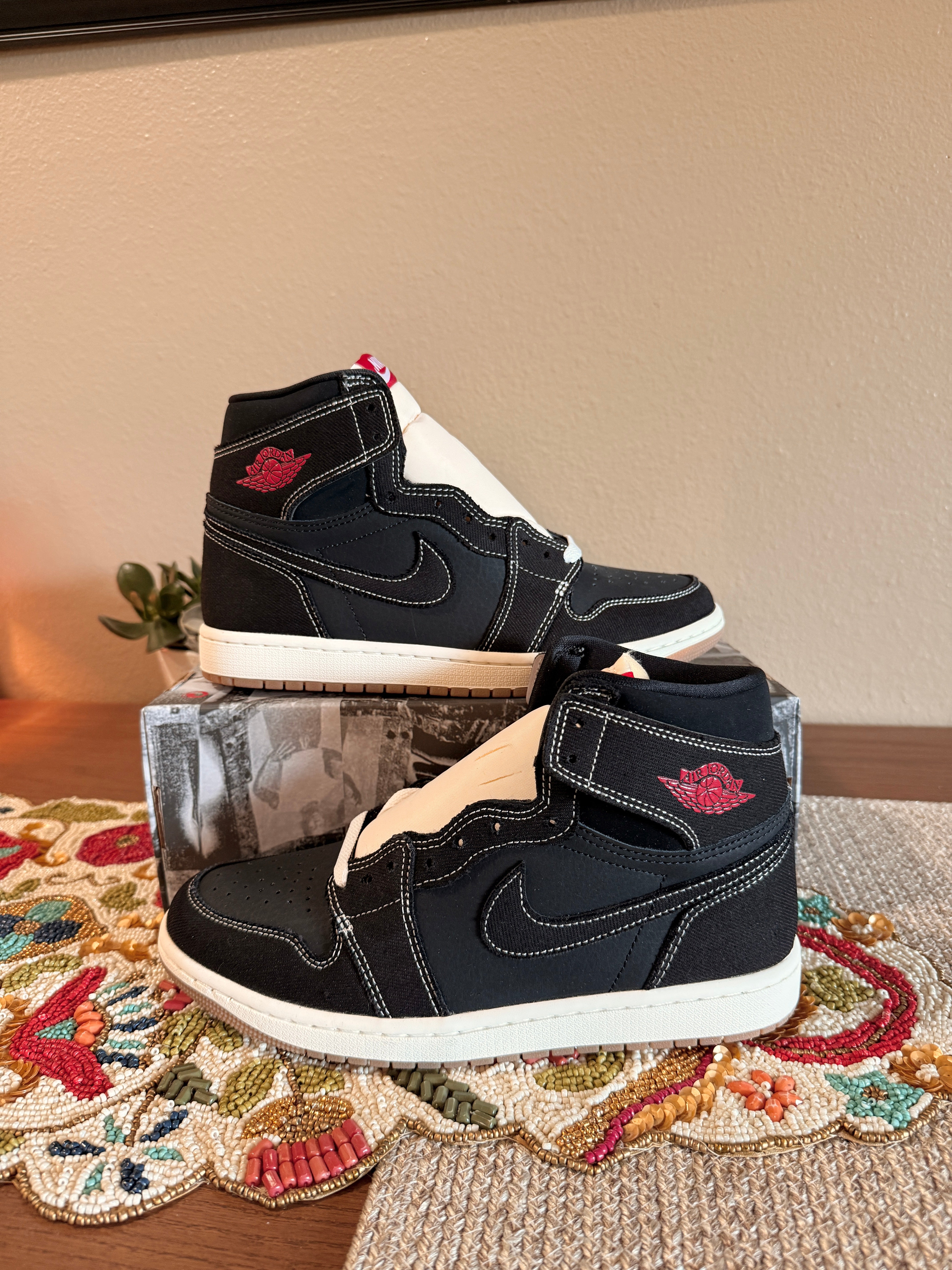 Jordan 1 Retro High OG Flight Club Size 8 MISSING LID
