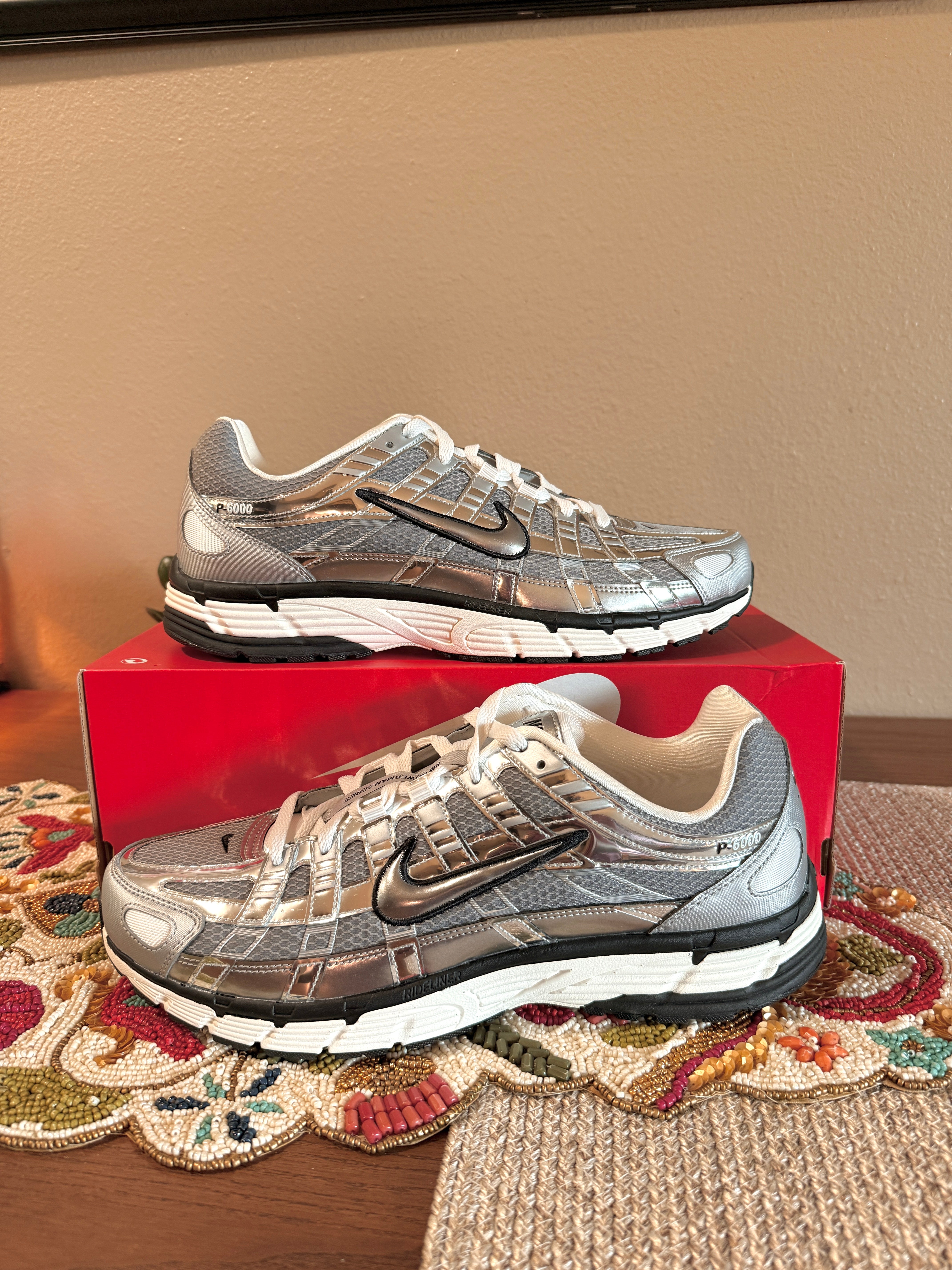 Nike P-6000 Metallic Silver Size 13 MISSING LID