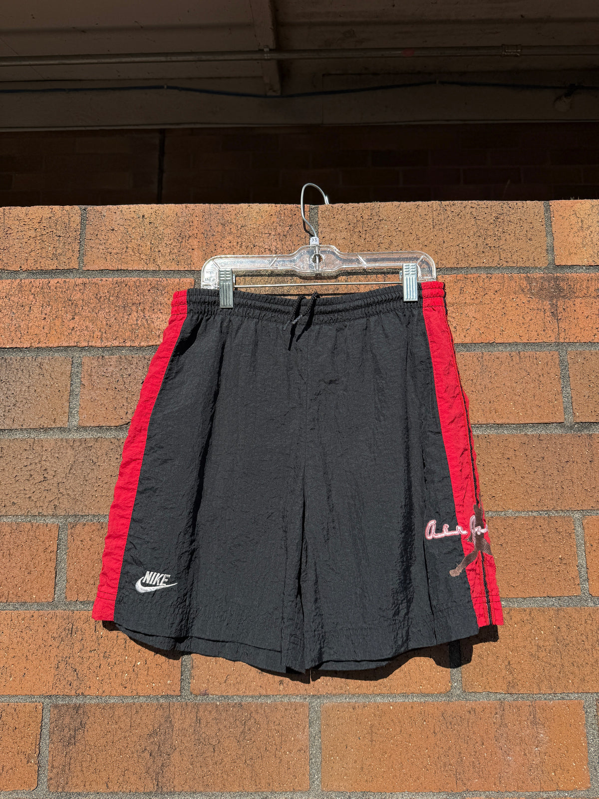 90s Nike Air Jordan Bred Nylon Shorts Sz Youth M