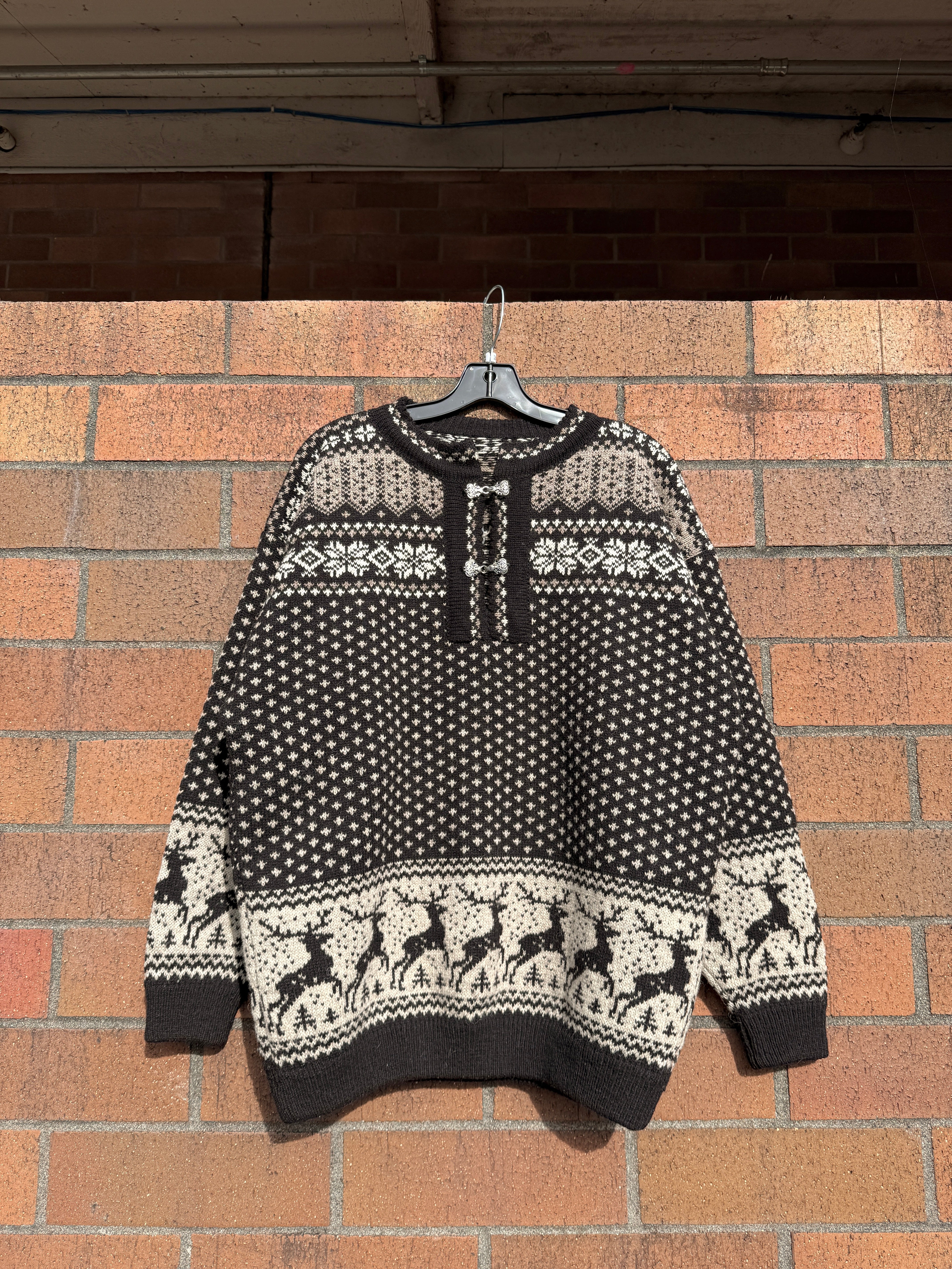 90s Nordstrikk Norwegian ULL Wool Sweater w/ Ornate Clasps Sz XXL