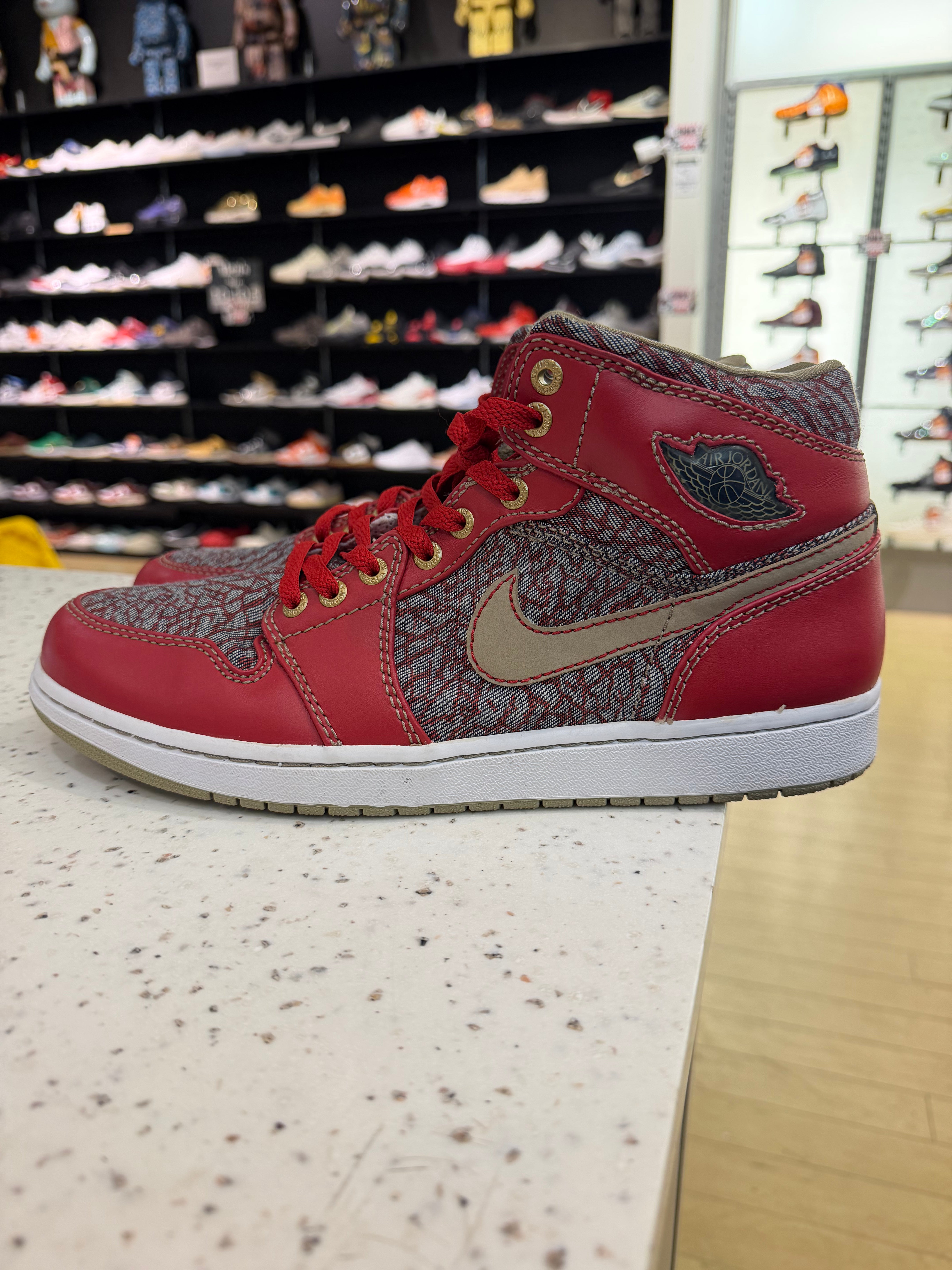 Jordan 1 Retro Levi Pack. Sz 13 (used no box)