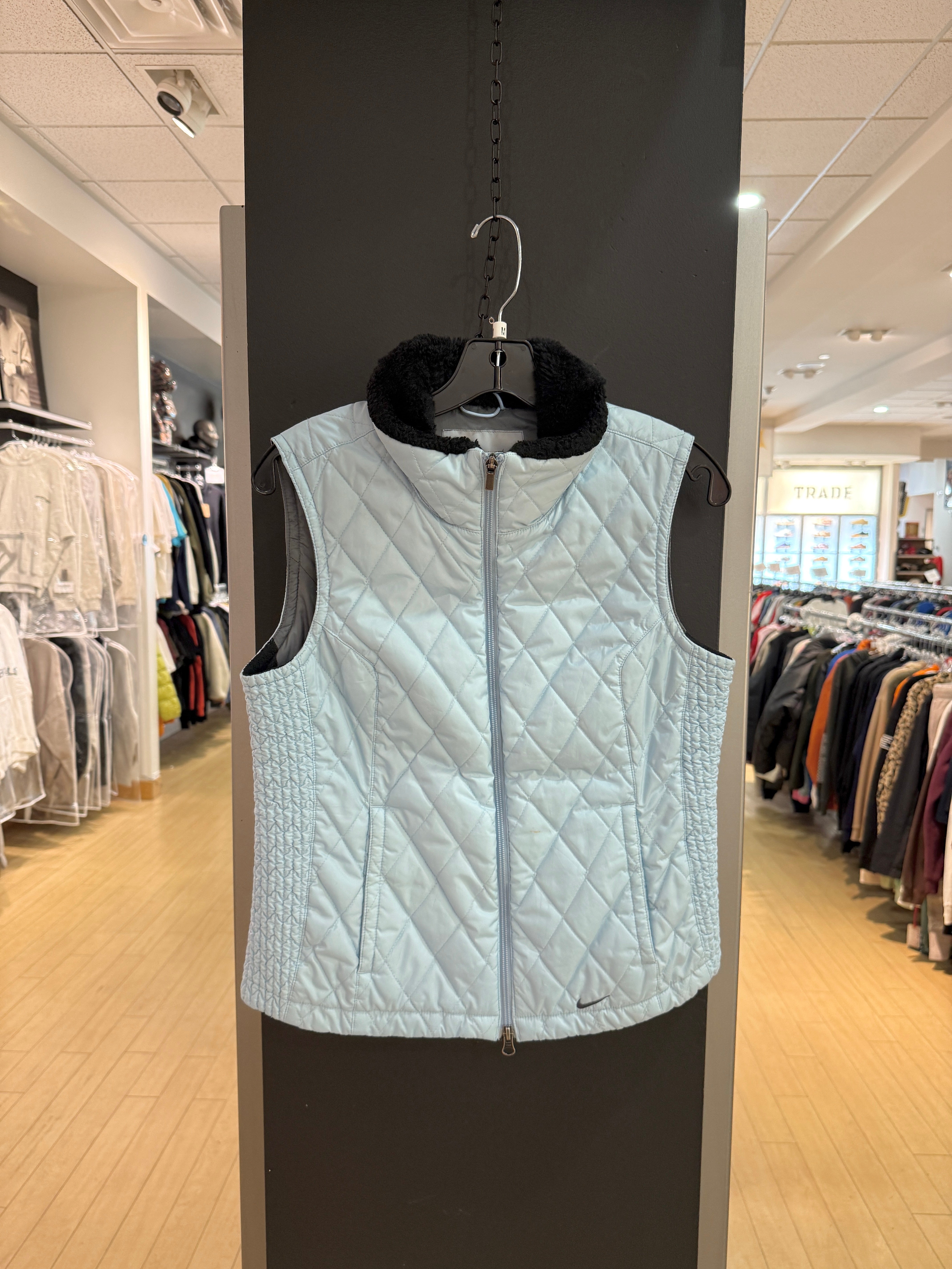 Women's 2005 Nike Ice Blue / Black Fur Collar Quilted Vest Sz M