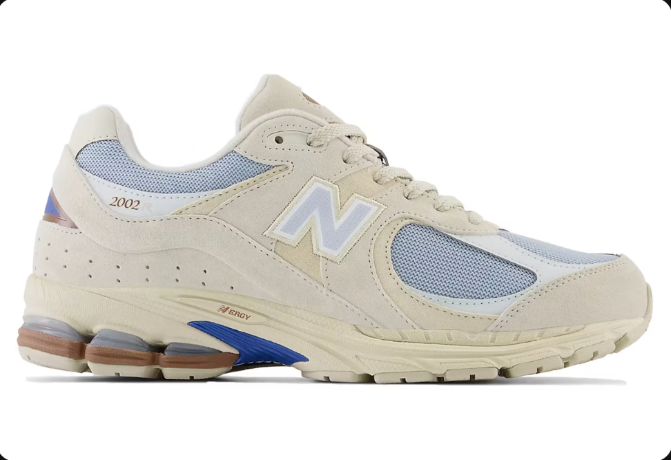 New Balance 2002R Sandstone / Light Arctic Grey Size 8