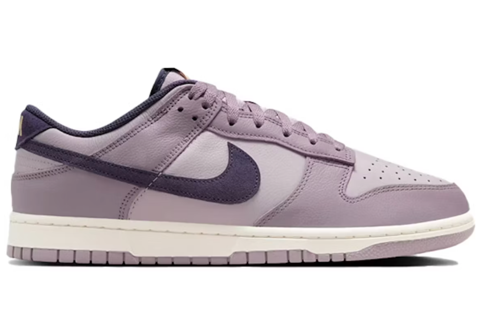 Nike Dunk Low Light Violet Ore SZ 8.5 NO BOX LID