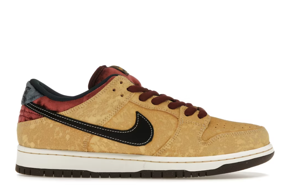 Nike SB Dunk Low City of Cinema Sz 9 (NO BOX LID)